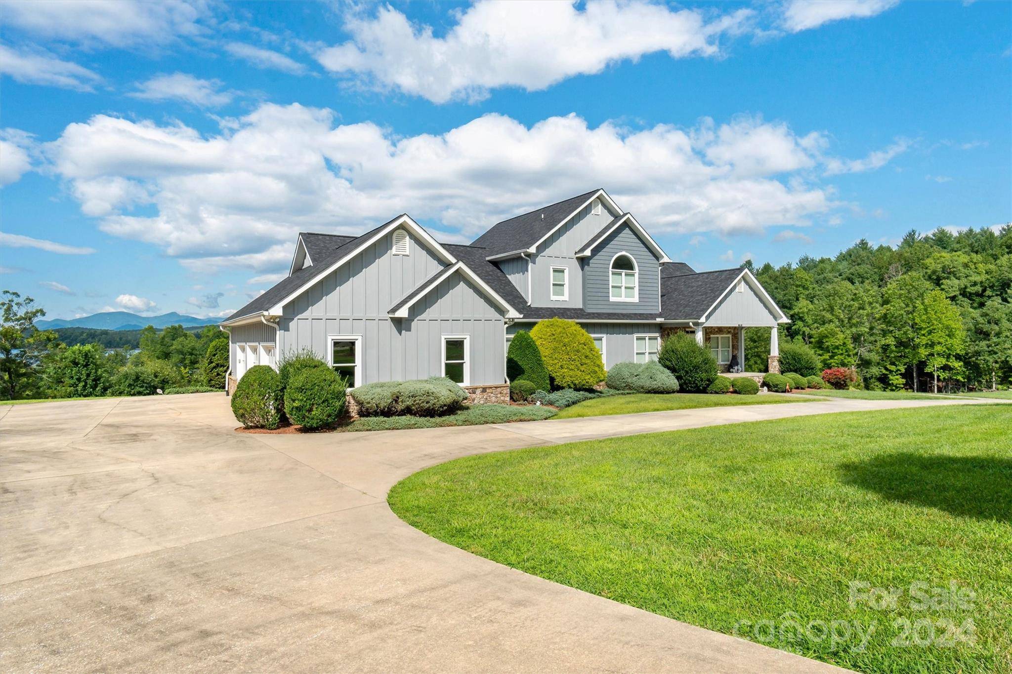 Nebo, NC 28761,173 Mt Mitchell View CT #24