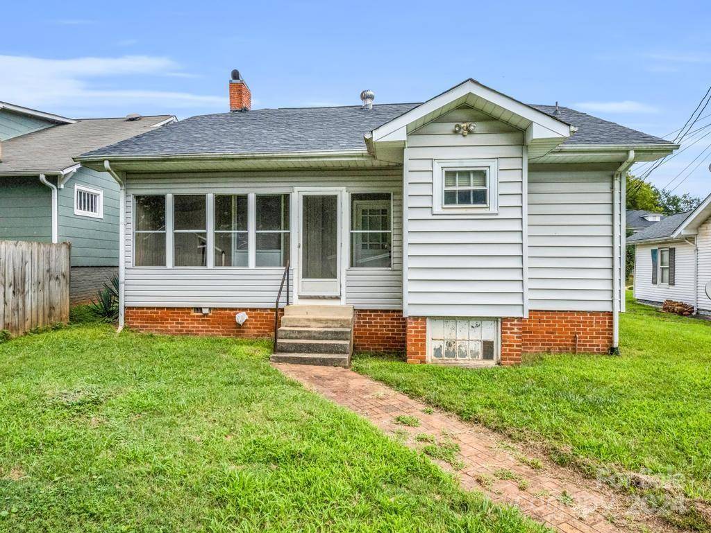 Rutherfordton, NC 28139,203 Court ST