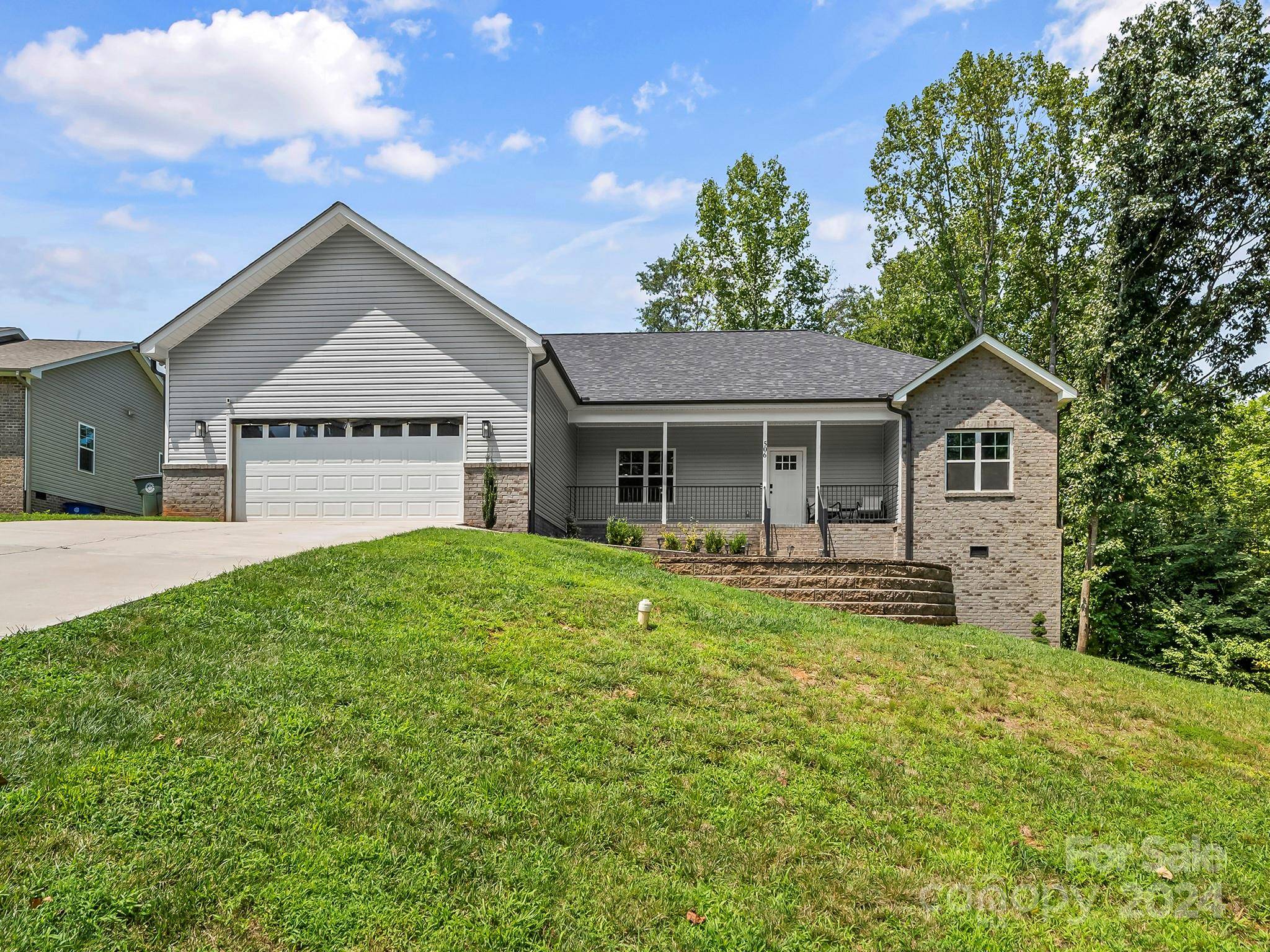 Conover, NC 28613,506 Aberdeen ST NW