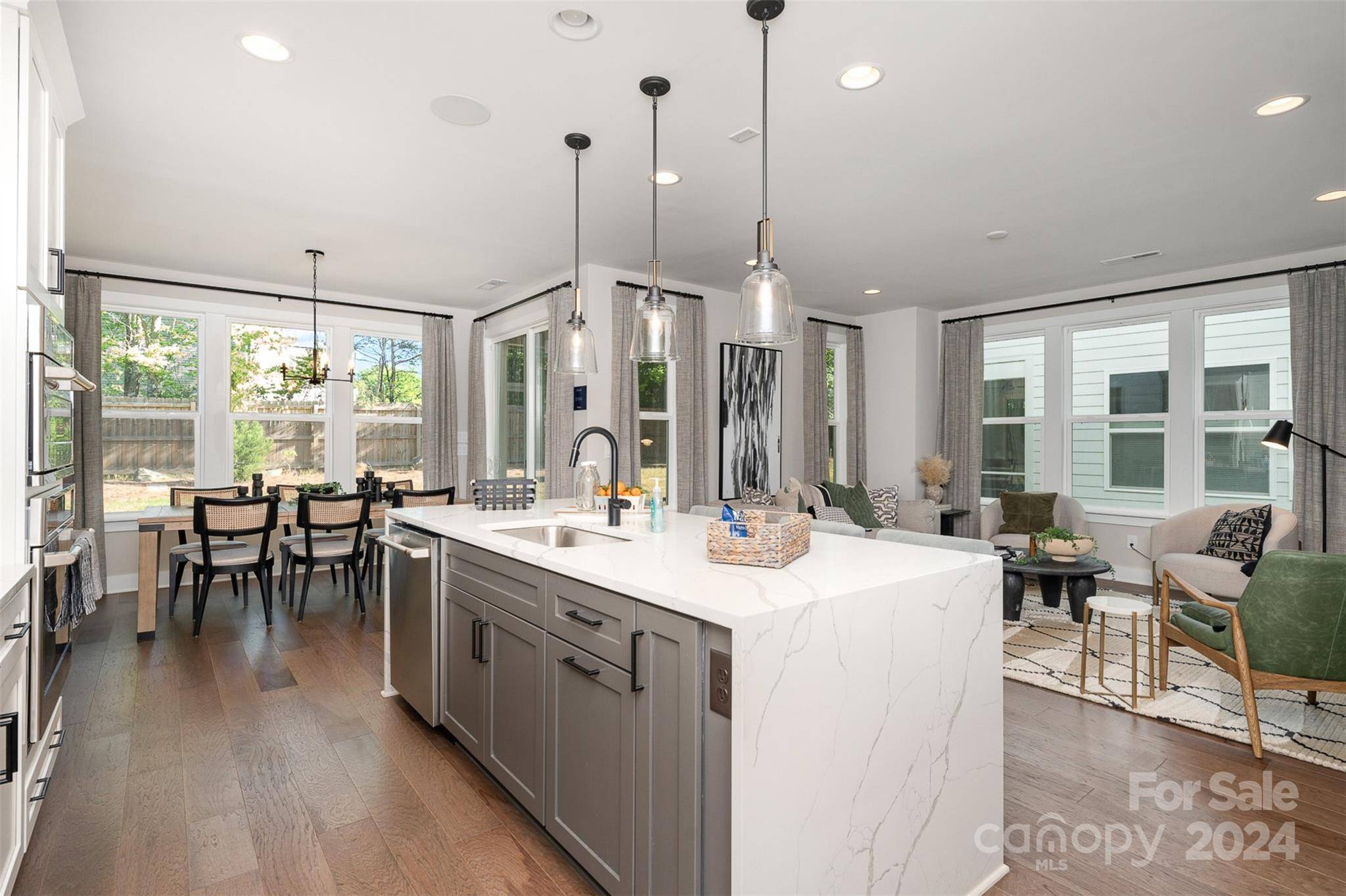 Charlotte, NC 28226,4017 Easton Ridge LN