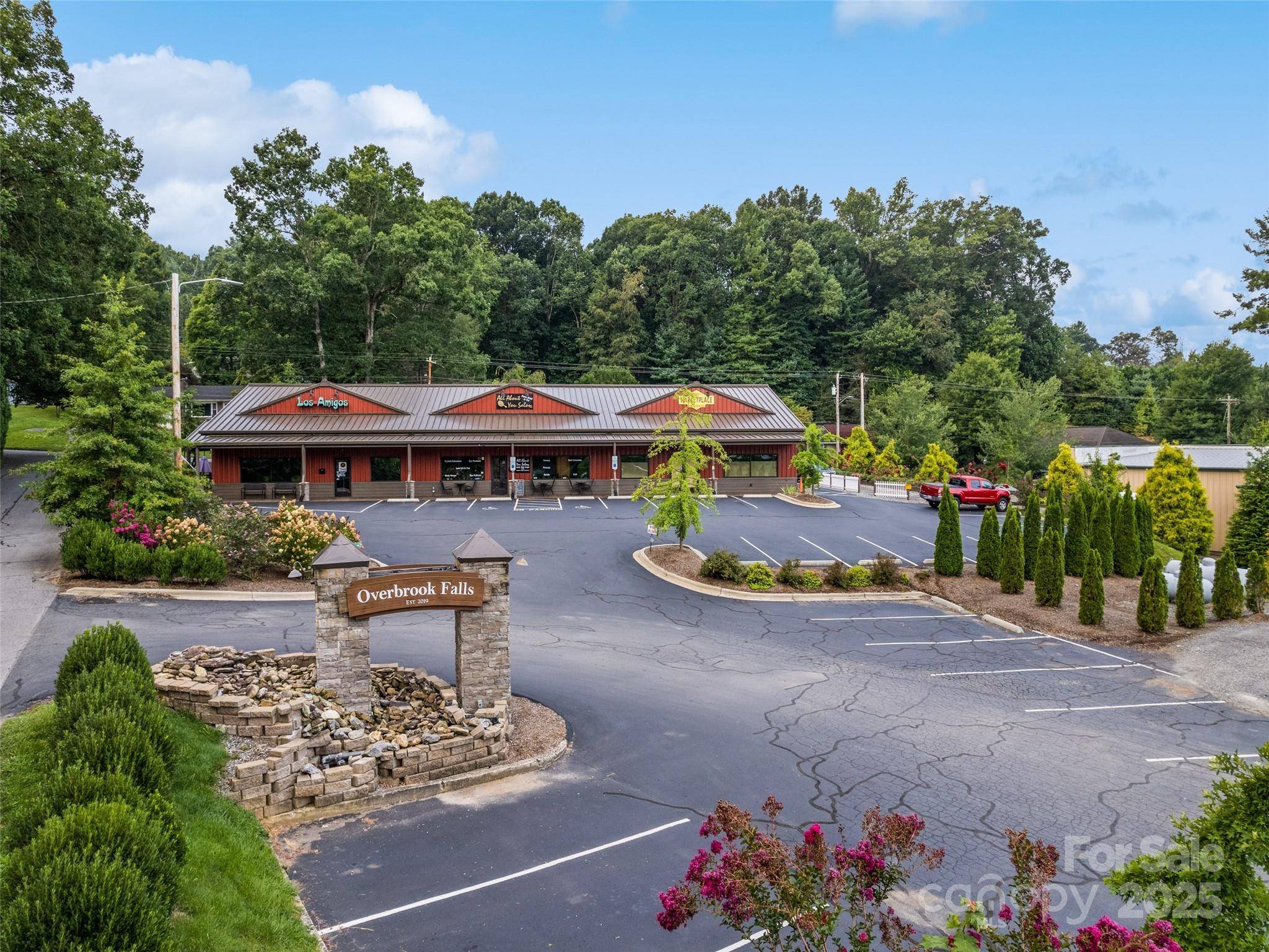 Waynesville, NC 28786,62 Overbrook DR