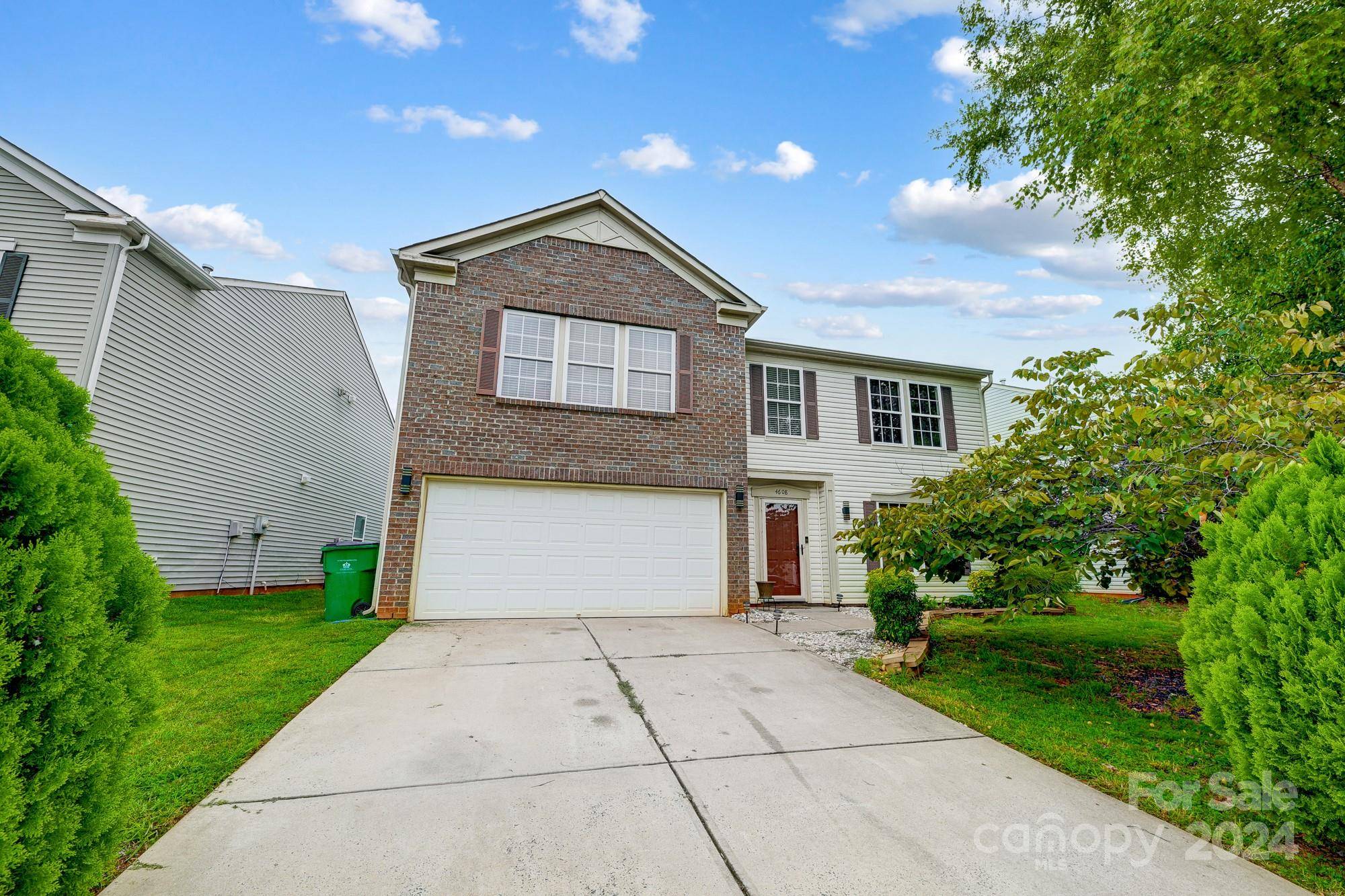 Charlotte, NC 28269,4608 Oakburn DR