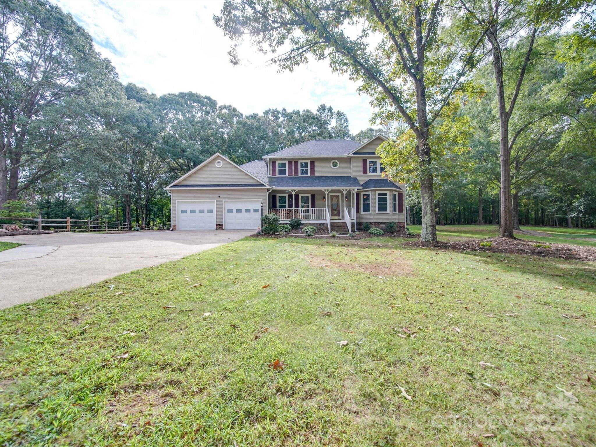 Salisbury, NC 28147,105 S Deerfield CIR