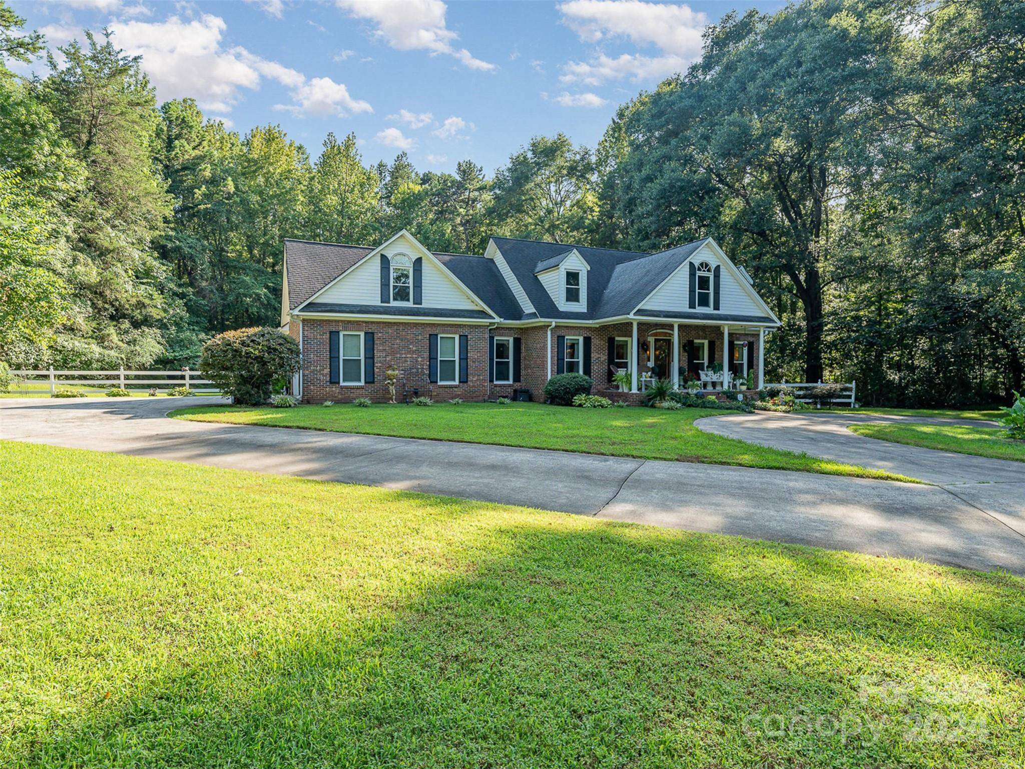 Charlotte, NC 28214,10227 Mount Holly RD