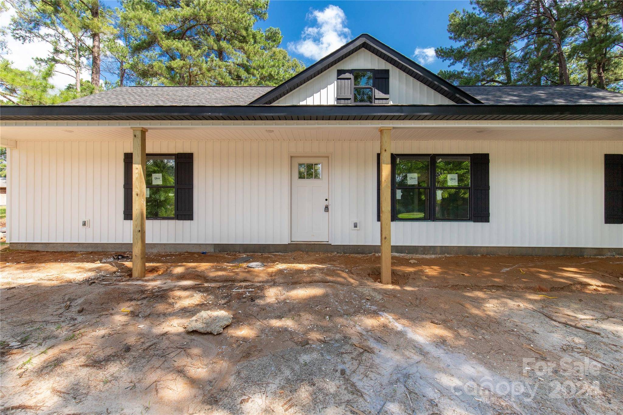 Clover, SC 29710,1452 Ole Cambridge CIR