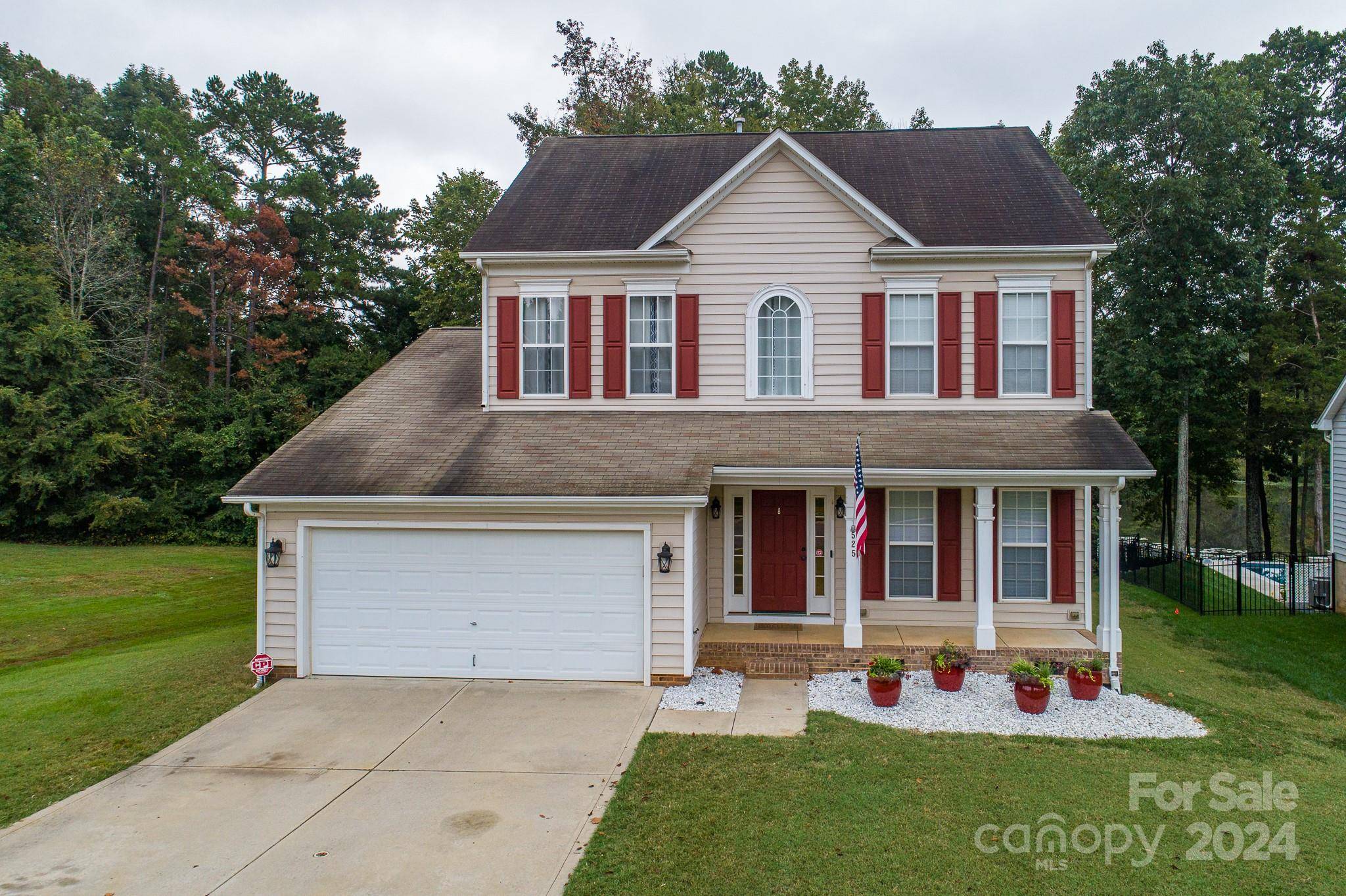 Fort Mill, SC 29708,525 Saint George RD