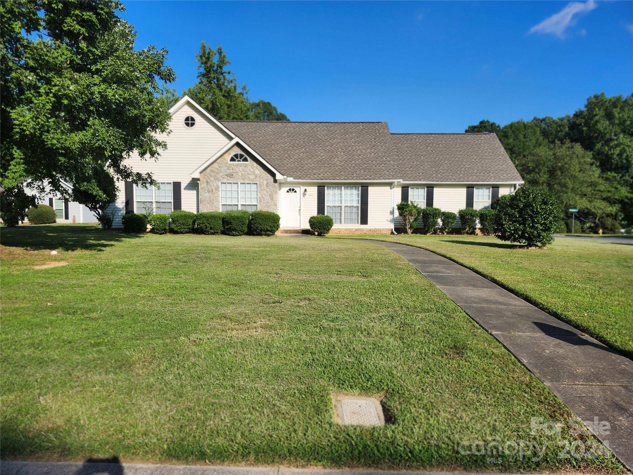 Monroe, NC 28112,2141 Millstone LN