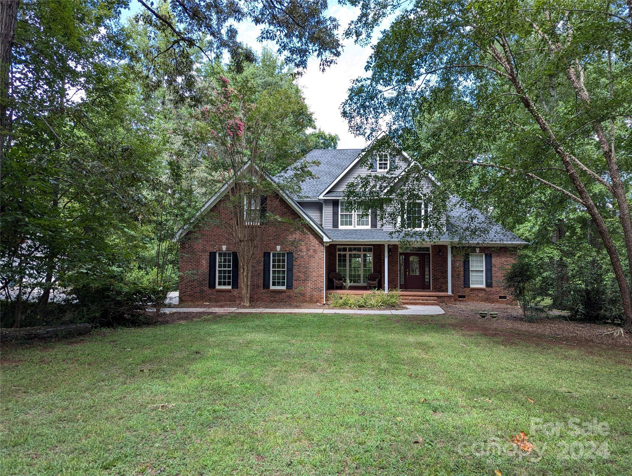 Rock Hill, SC 29732,324 Carly LN