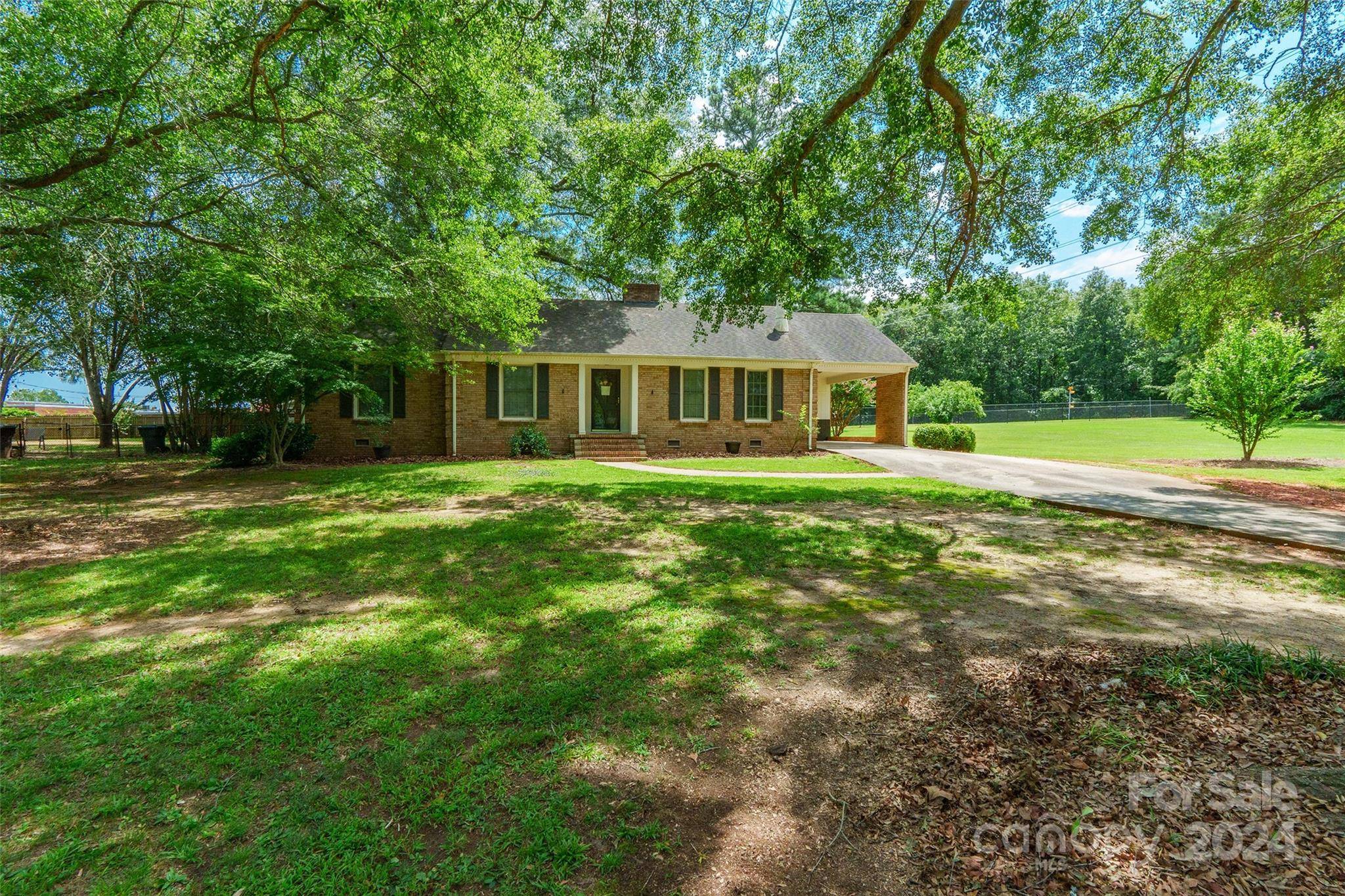 Rock Hill, SC 29730,261 Sherwood CIR