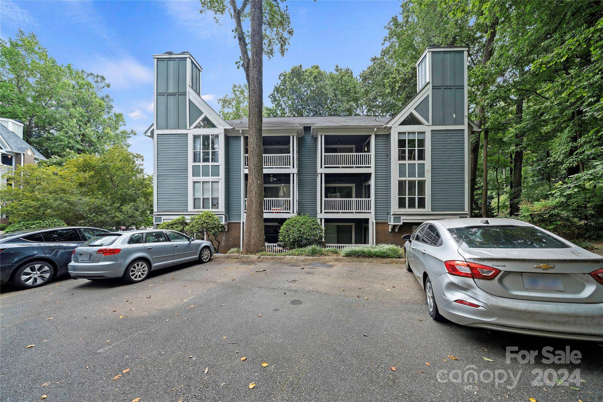 Charlotte, NC 28207,2512 Cranbrook LN #2