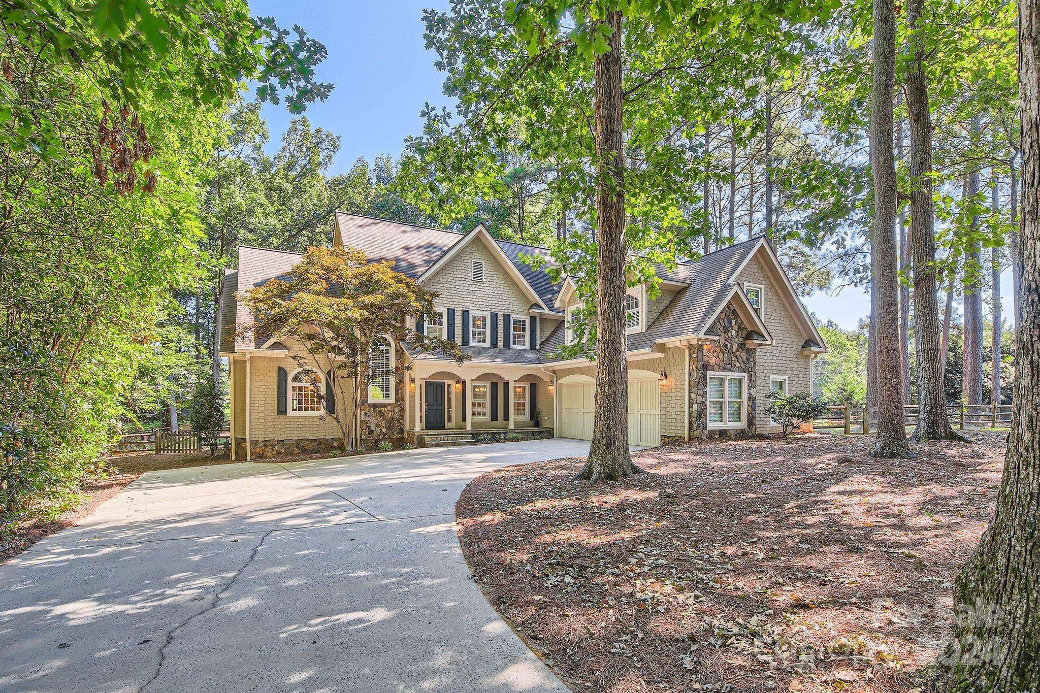 Mooresville, NC 28117,132 High Sail CT