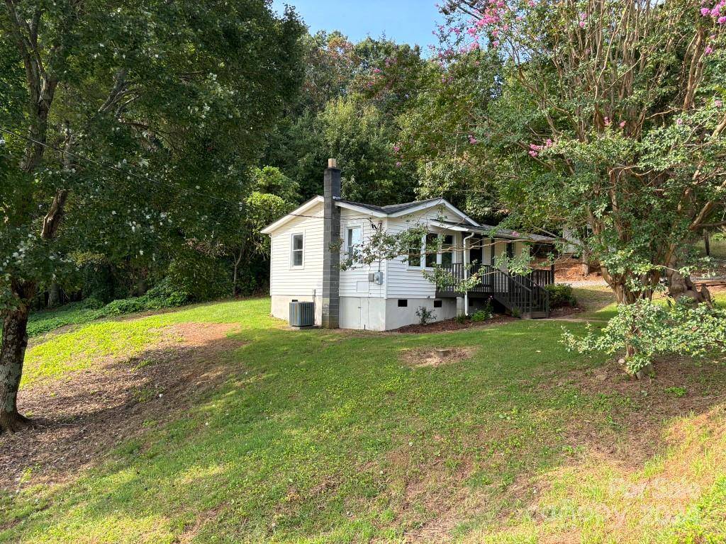 Vale, NC 28168,5397 Hope RD