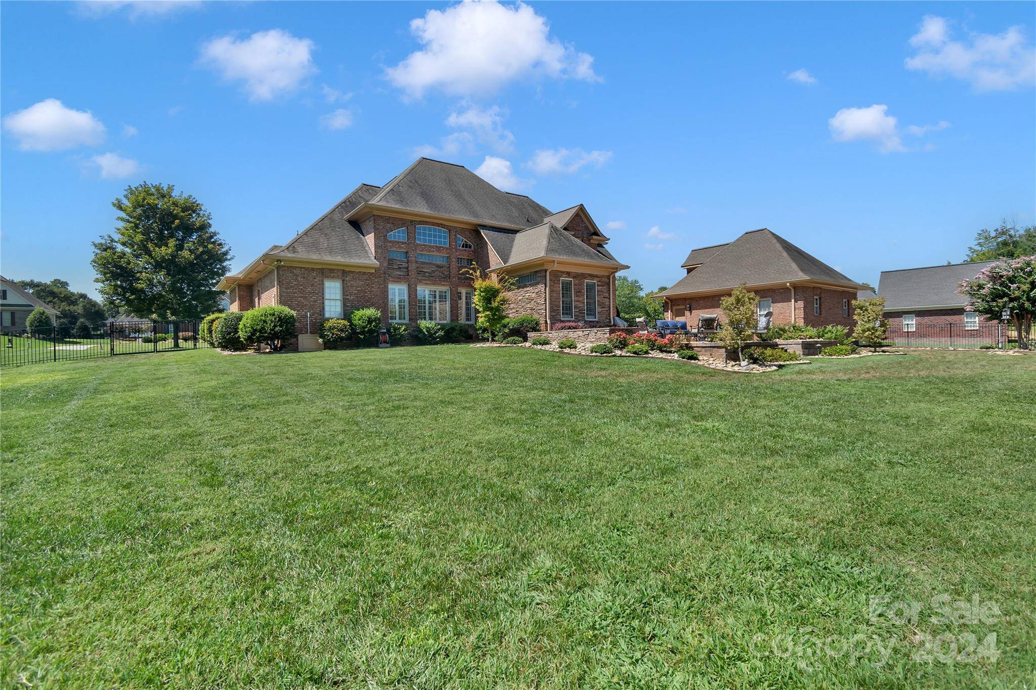 Kings Mountain, NC 28086,312 Wintergreen CT