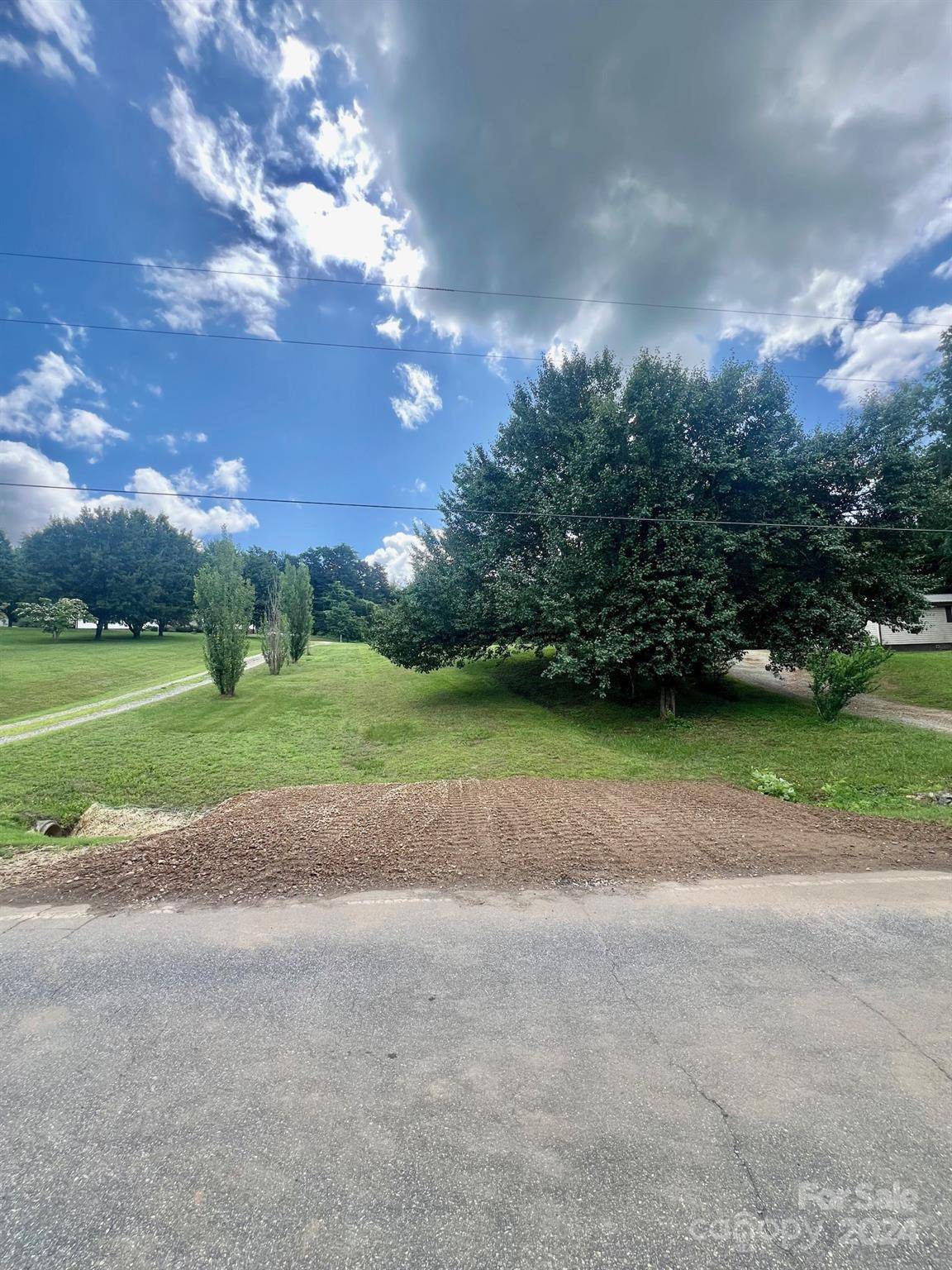 Taylorsville, NC 28681,0 C J LN