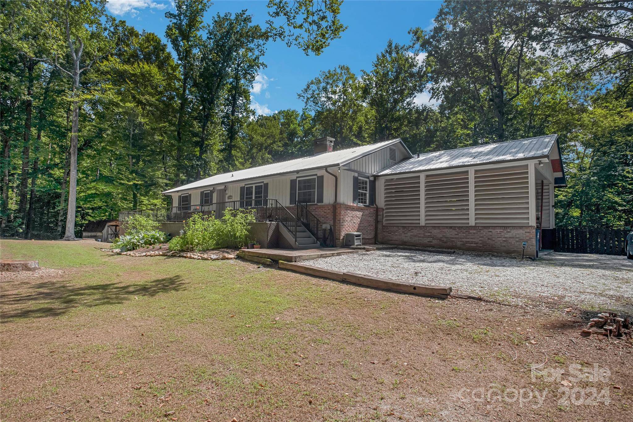 Columbus, NC 28722,60 Hampton CT