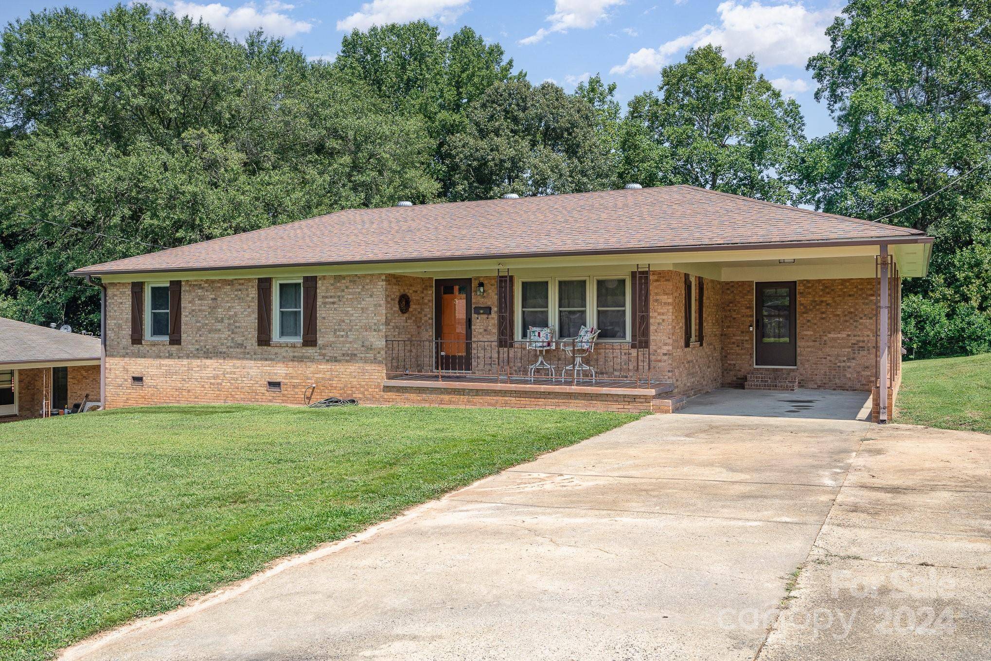 Stanley, NC 28164,311 Park DR