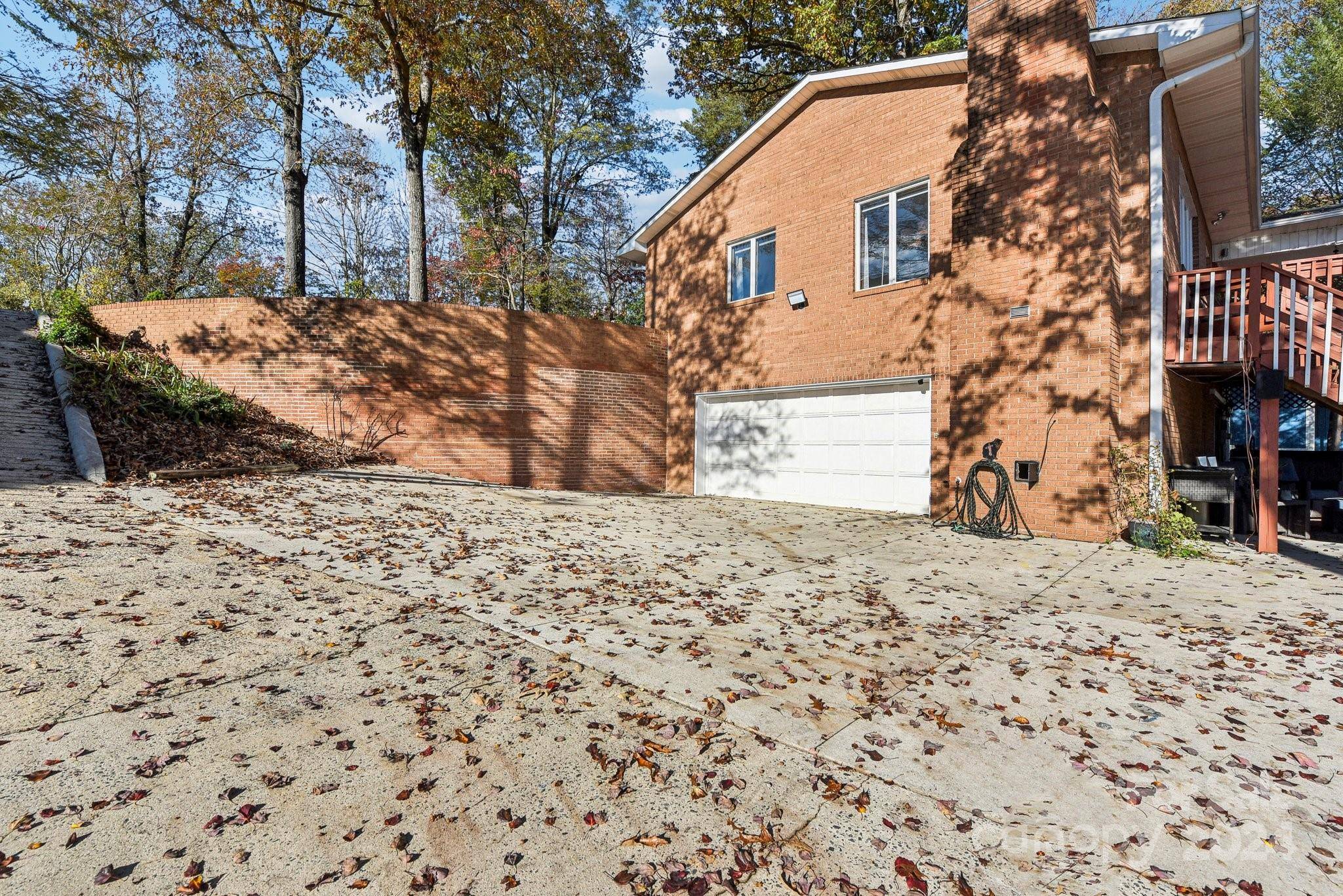 Statesville, NC 28677,151 River Ridge LN