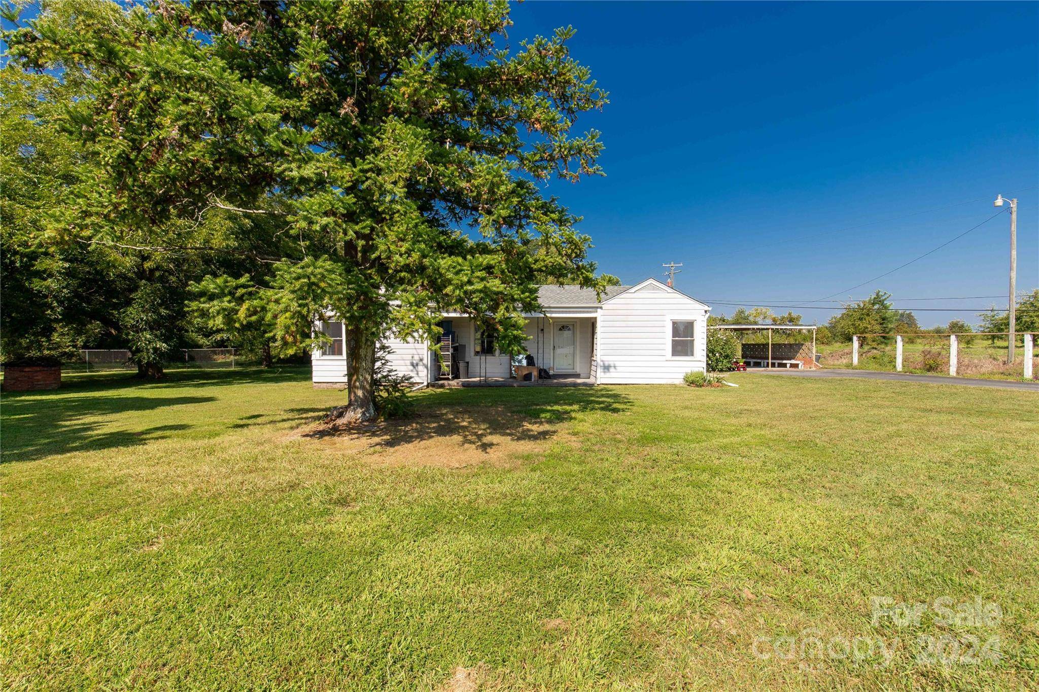 York, SC 29745,2025 and 2017 Filbert HWY