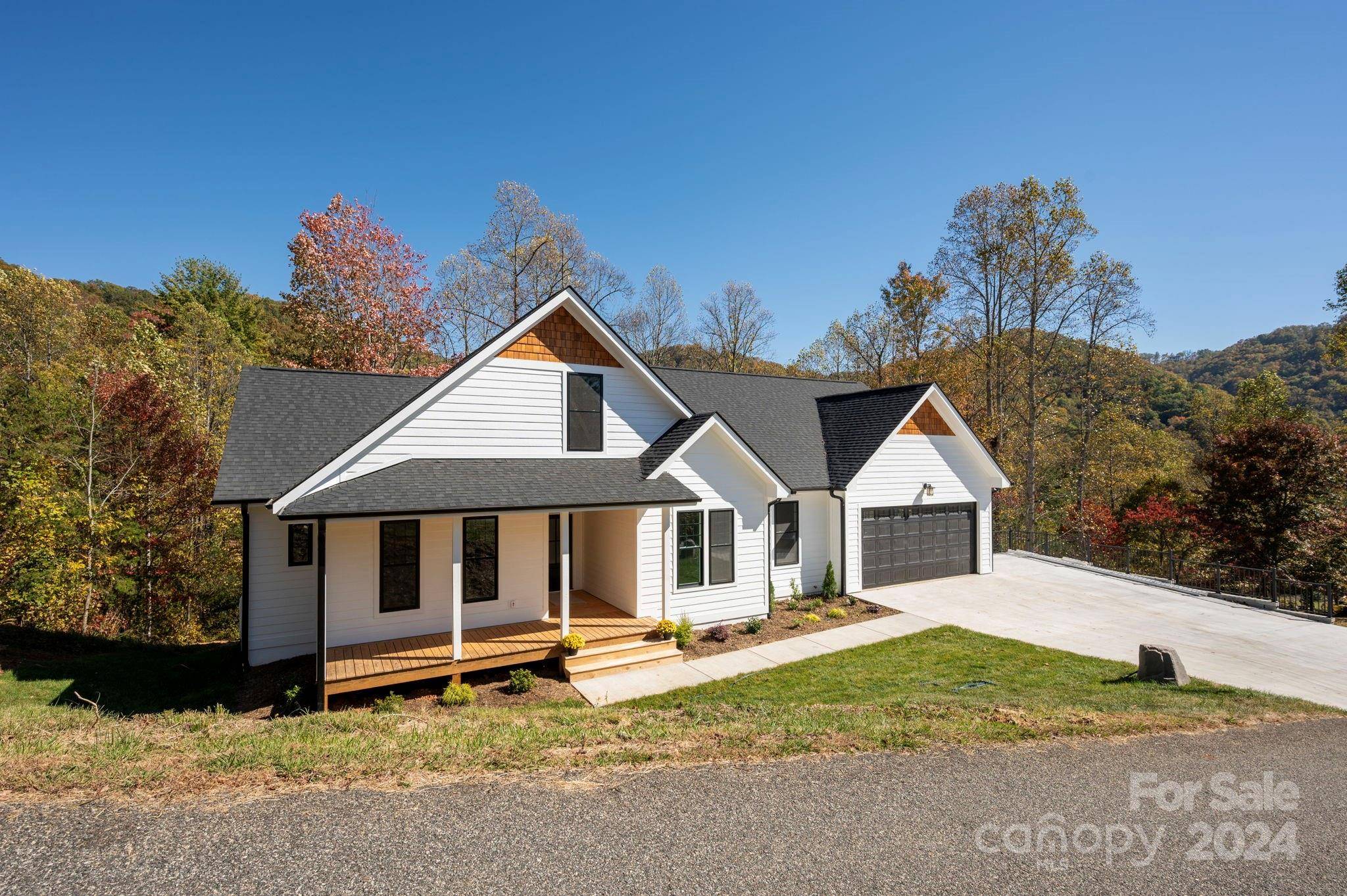 Weaverville, NC 28787,258 Whitfield LN