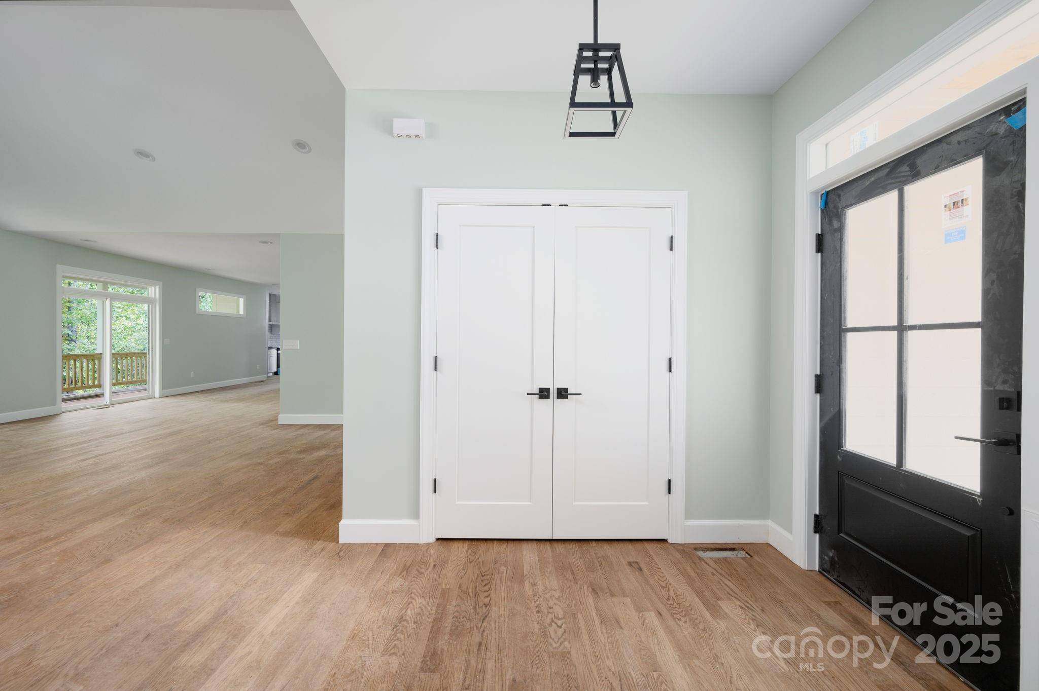 Weaverville, NC 28787,258 Whitfield LN