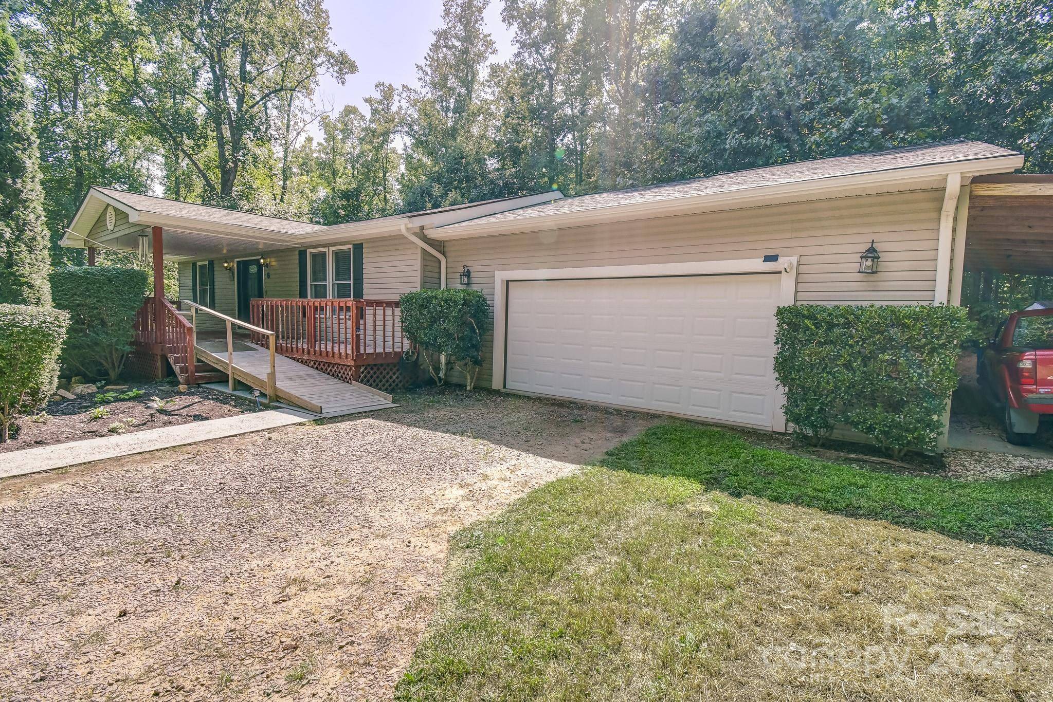 Fairview, NC 28730,6 Bear TRL