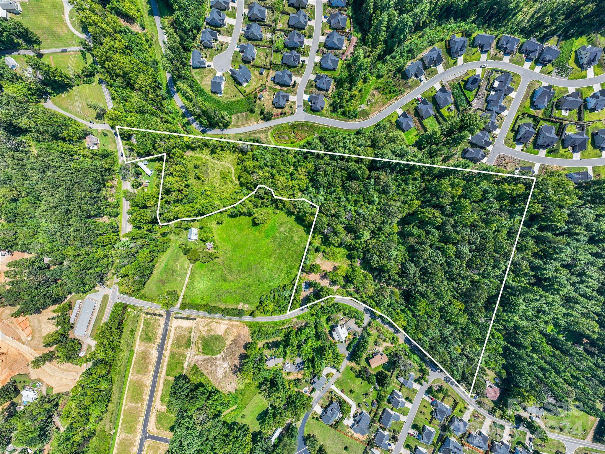Weaverville, NC 28787,28 Pleasant Grove RD