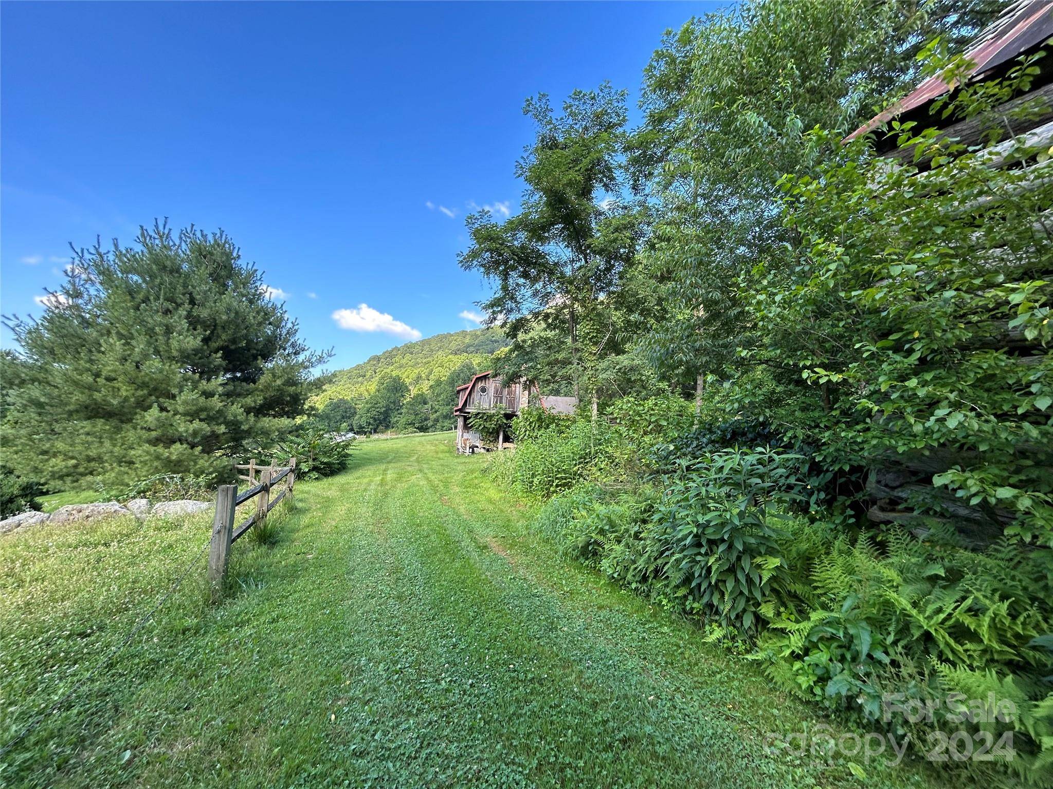 Hot Springs, NC 28743,00 Gentry Farm DR