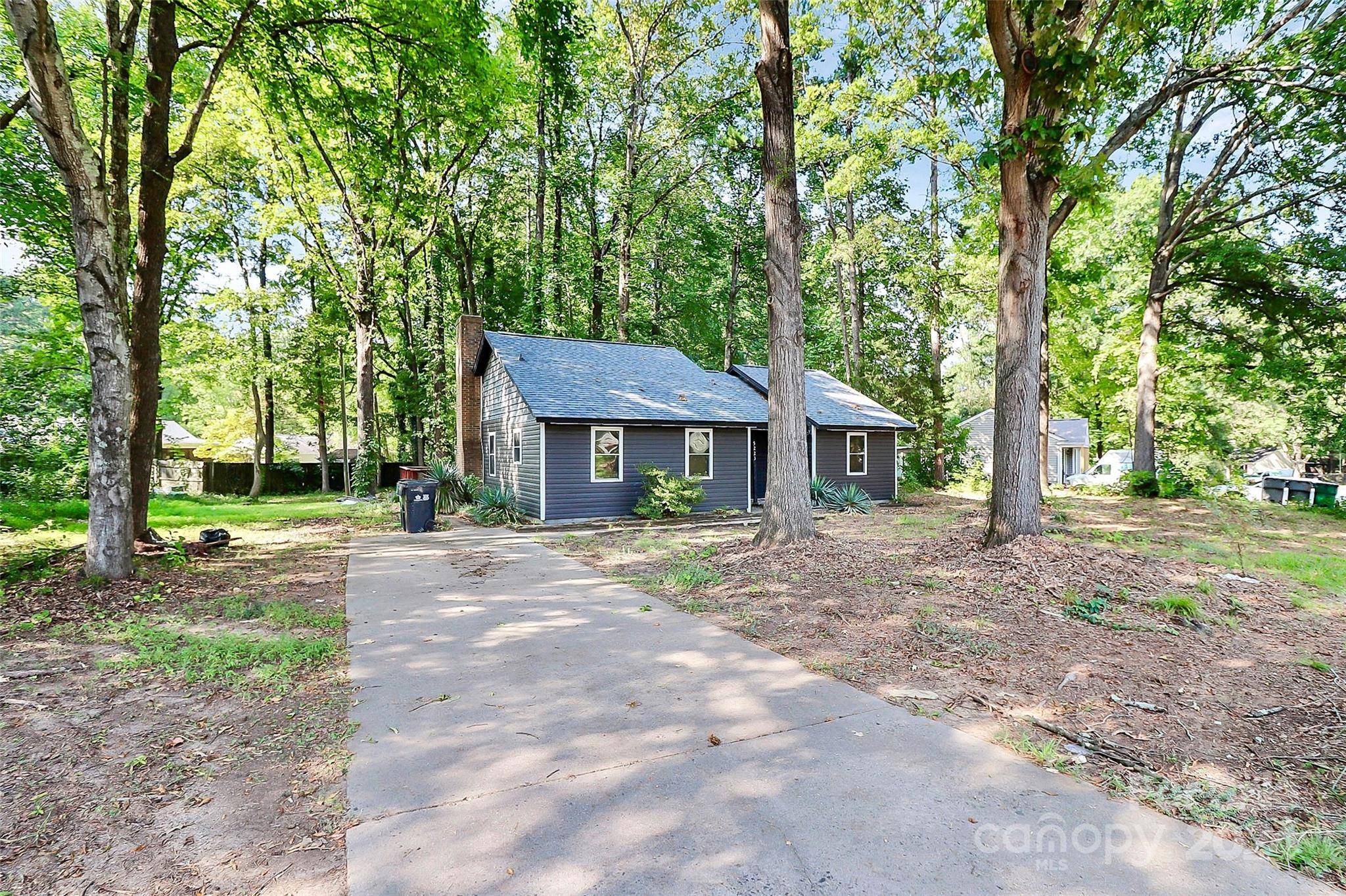 Charlotte, NC 28215,5223 Great Wagon RD