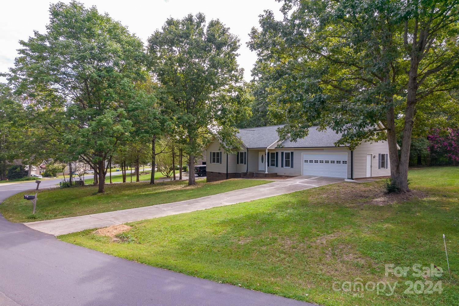 Taylorsville, NC 28681,128 Arbor Springs DR