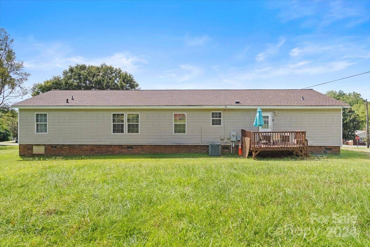 Shelby, NC 28152,828 Carver ST