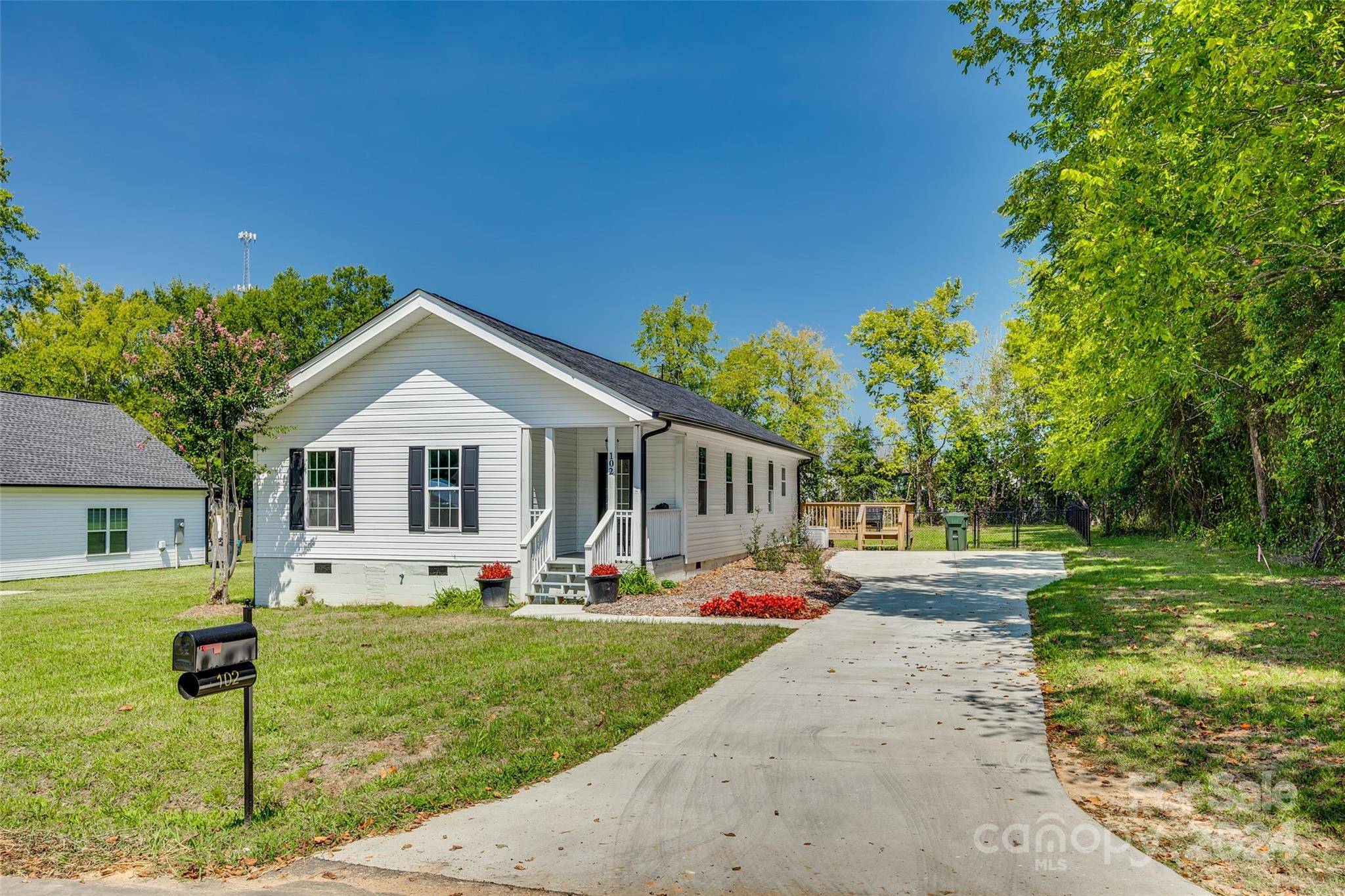 Clover, SC 29710,102 Stanton ST