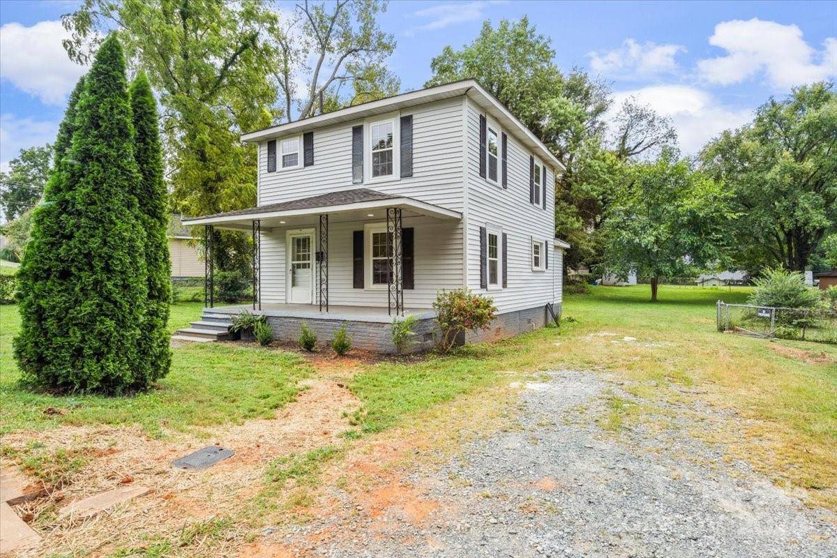 Mount Holly, NC 28120,101 Adrian ST