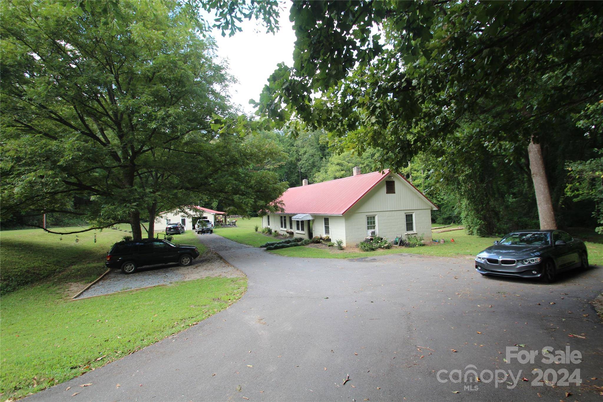 Kings Mountain, NC 28086,207 Ware ST