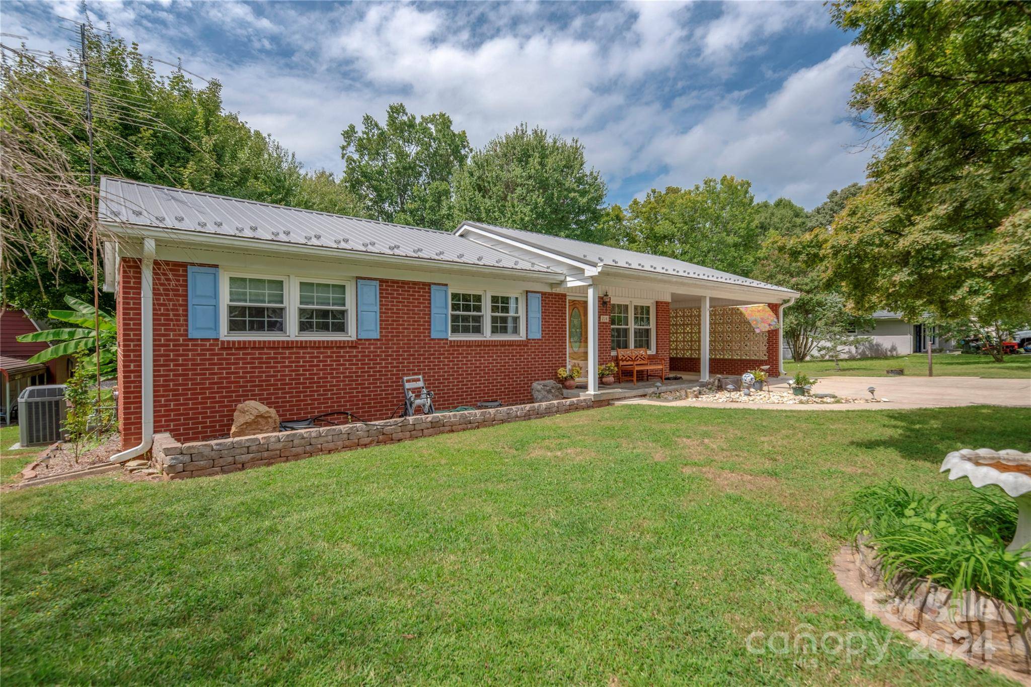 Rockwell, NC 28138,214 Ruth ST