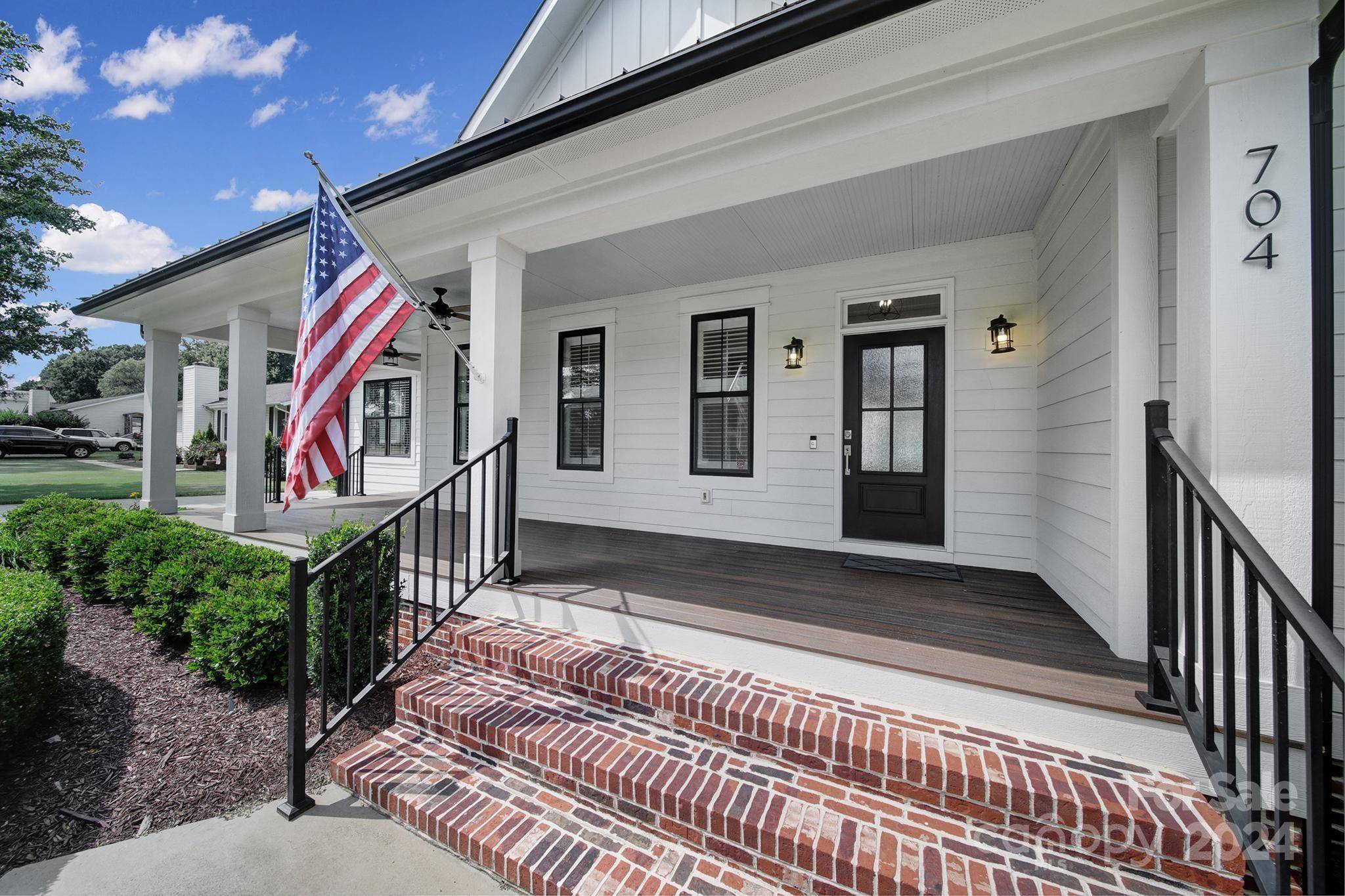 Mooresville, NC 28117,704 Langtree RD