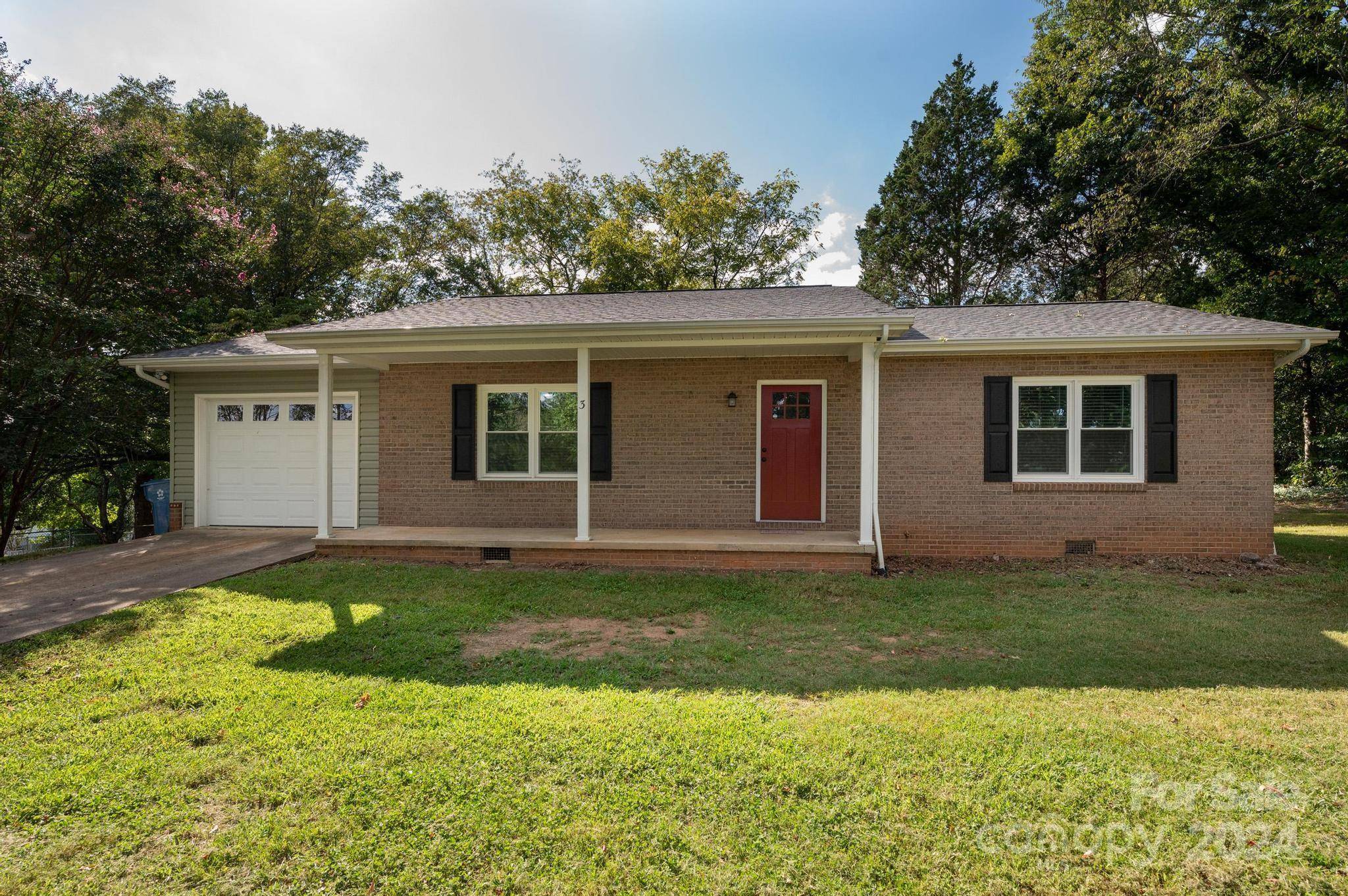 Granite Falls, NC 28630,3 McCall PL