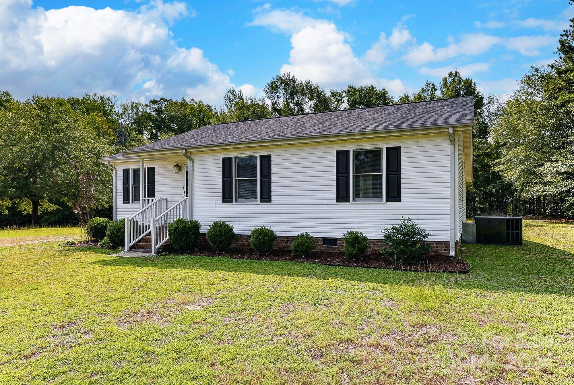 Pageland, SC 29728,907 W Elizabeth ST