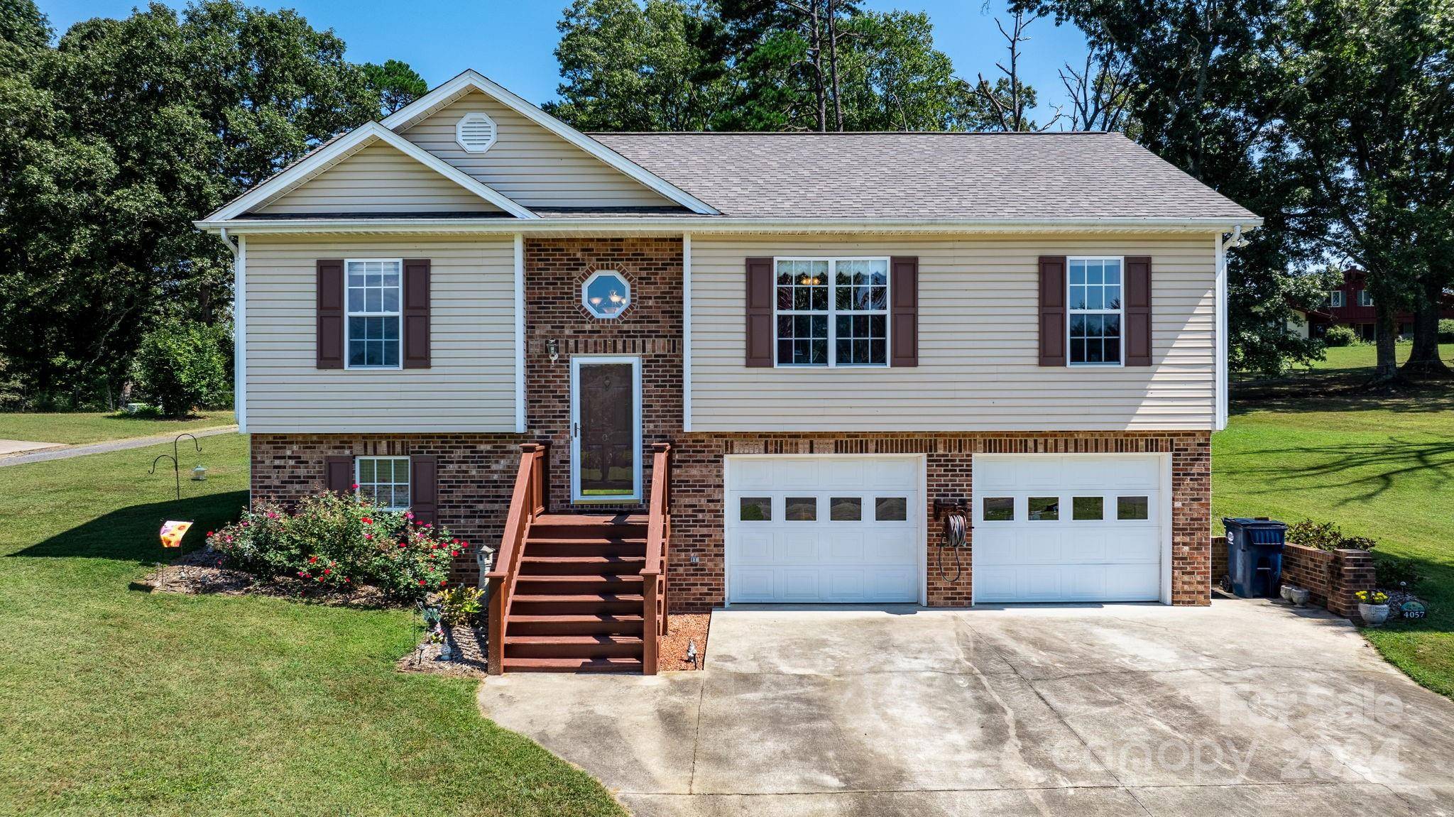 Lenoir, NC 28645,4057 Meadow CIR