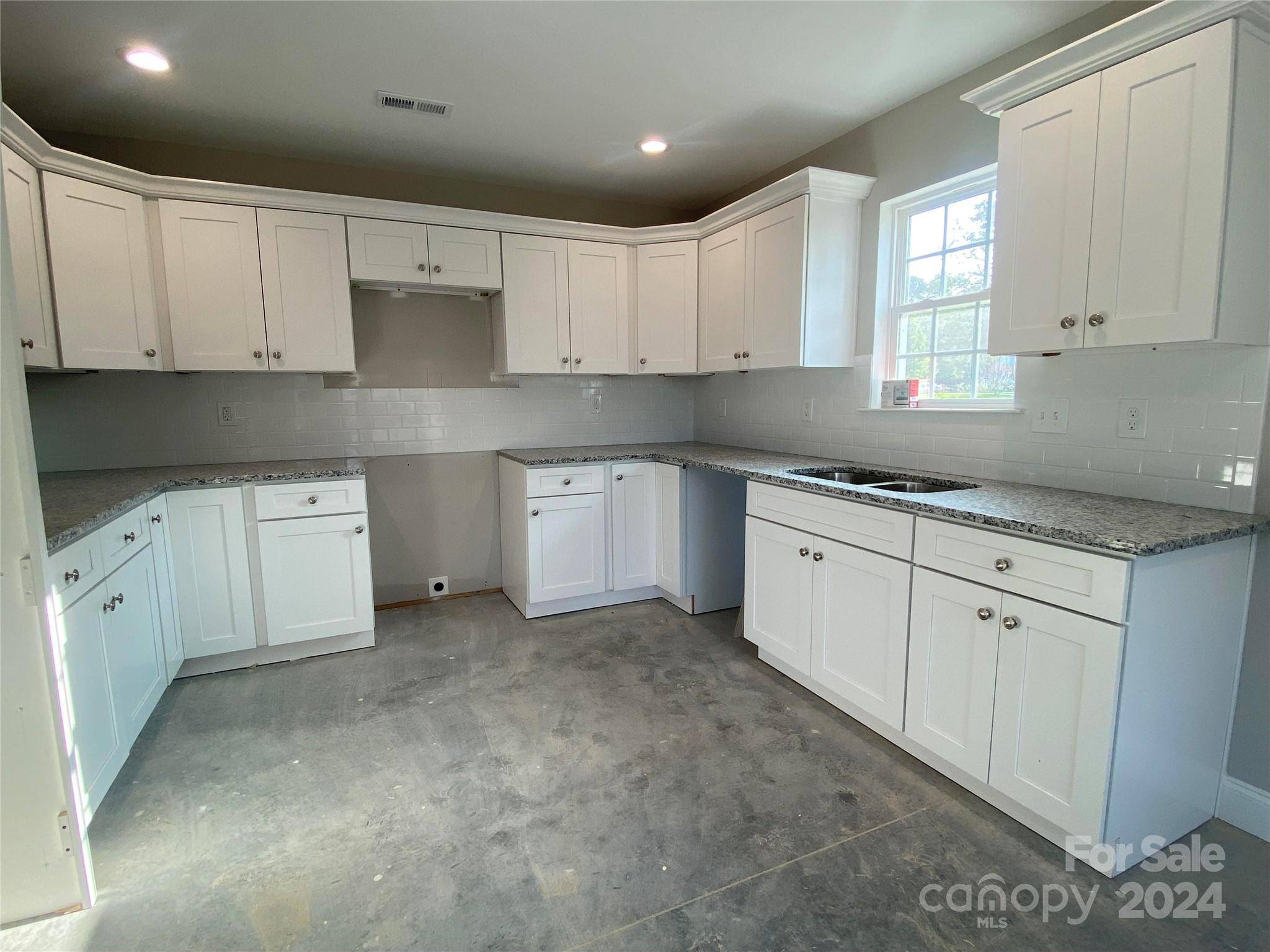 Lancaster, SC 29720,3341 Silver Fox CIR