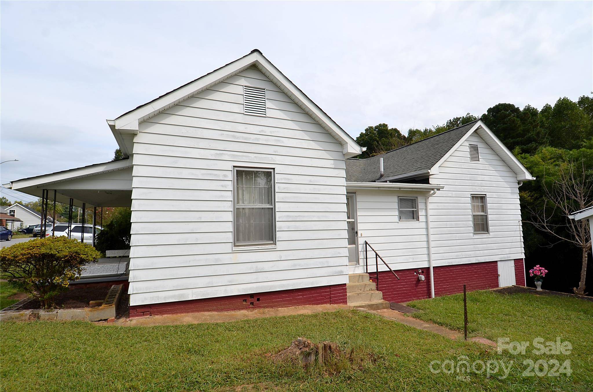 Marion, NC 28752,145 6th Em ST