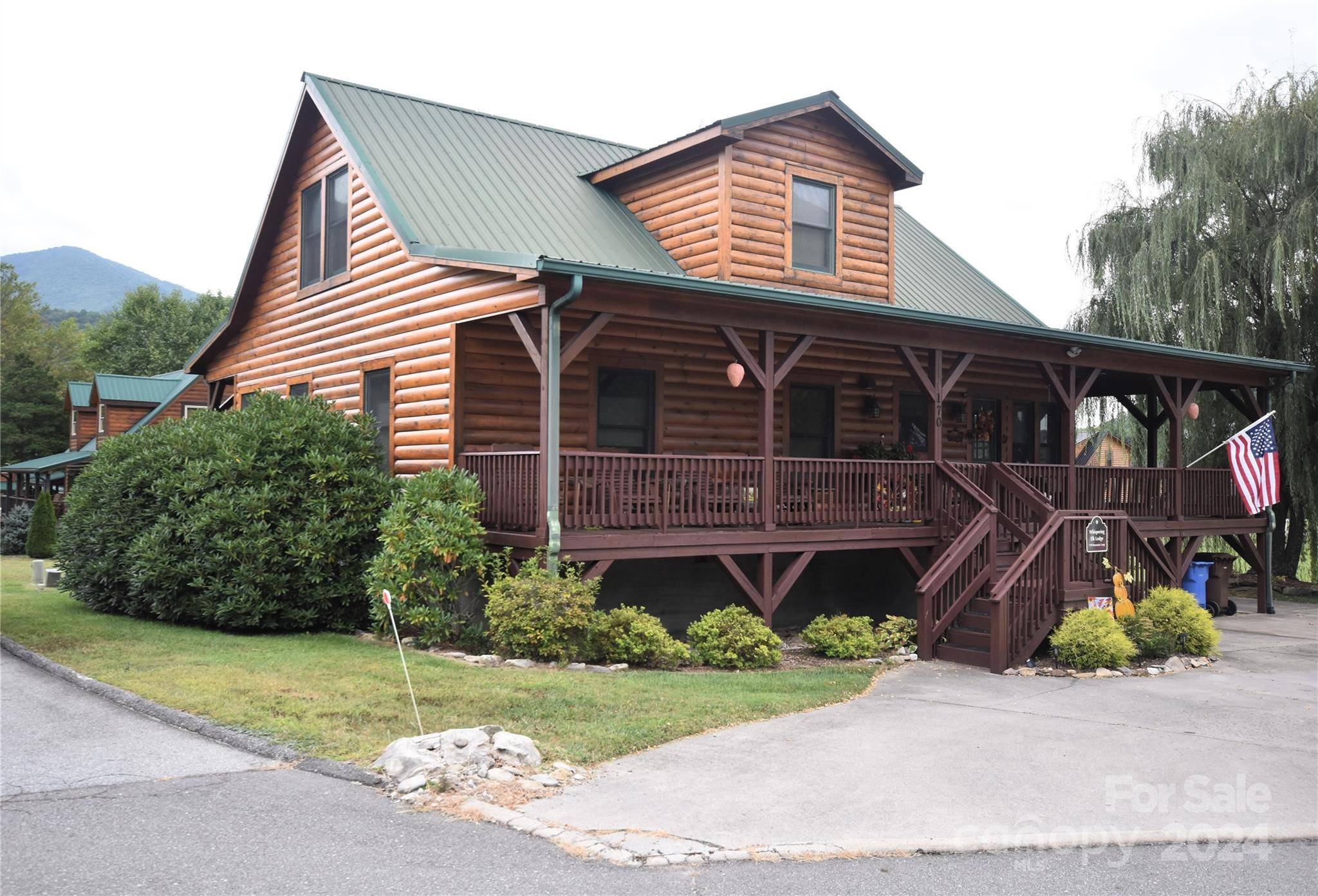 Maggie Valley, NC 28751,170 Panoramic LOOP