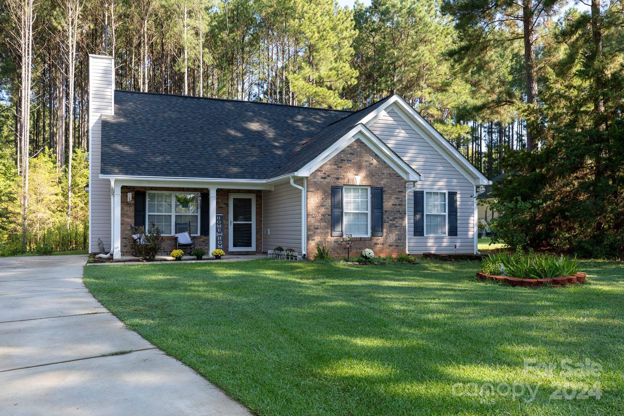 Mcconnells, SC 29726,222 Henson LN