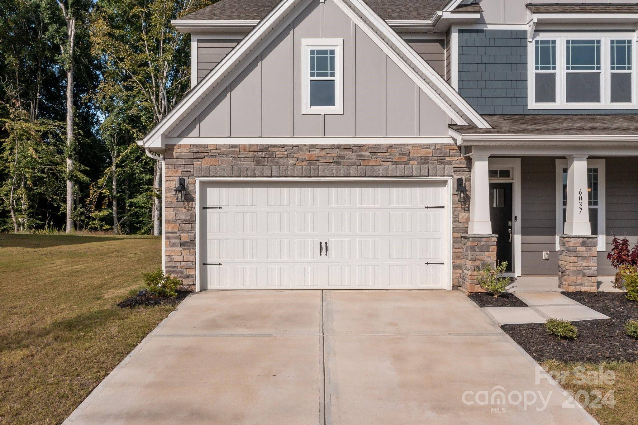 Charlotte, NC 28214,6037 Treehouse DR