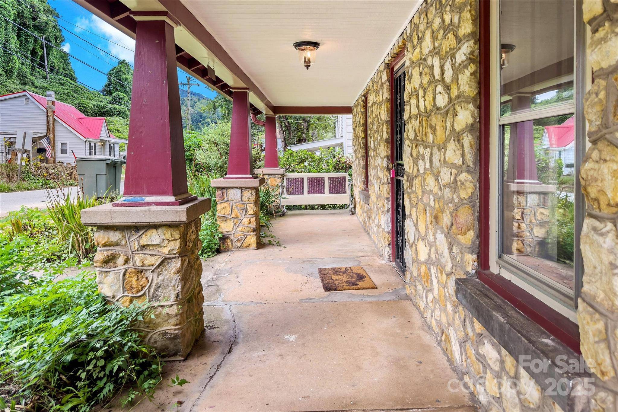 Old Fort, NC 28762,177 Salisbury AVE