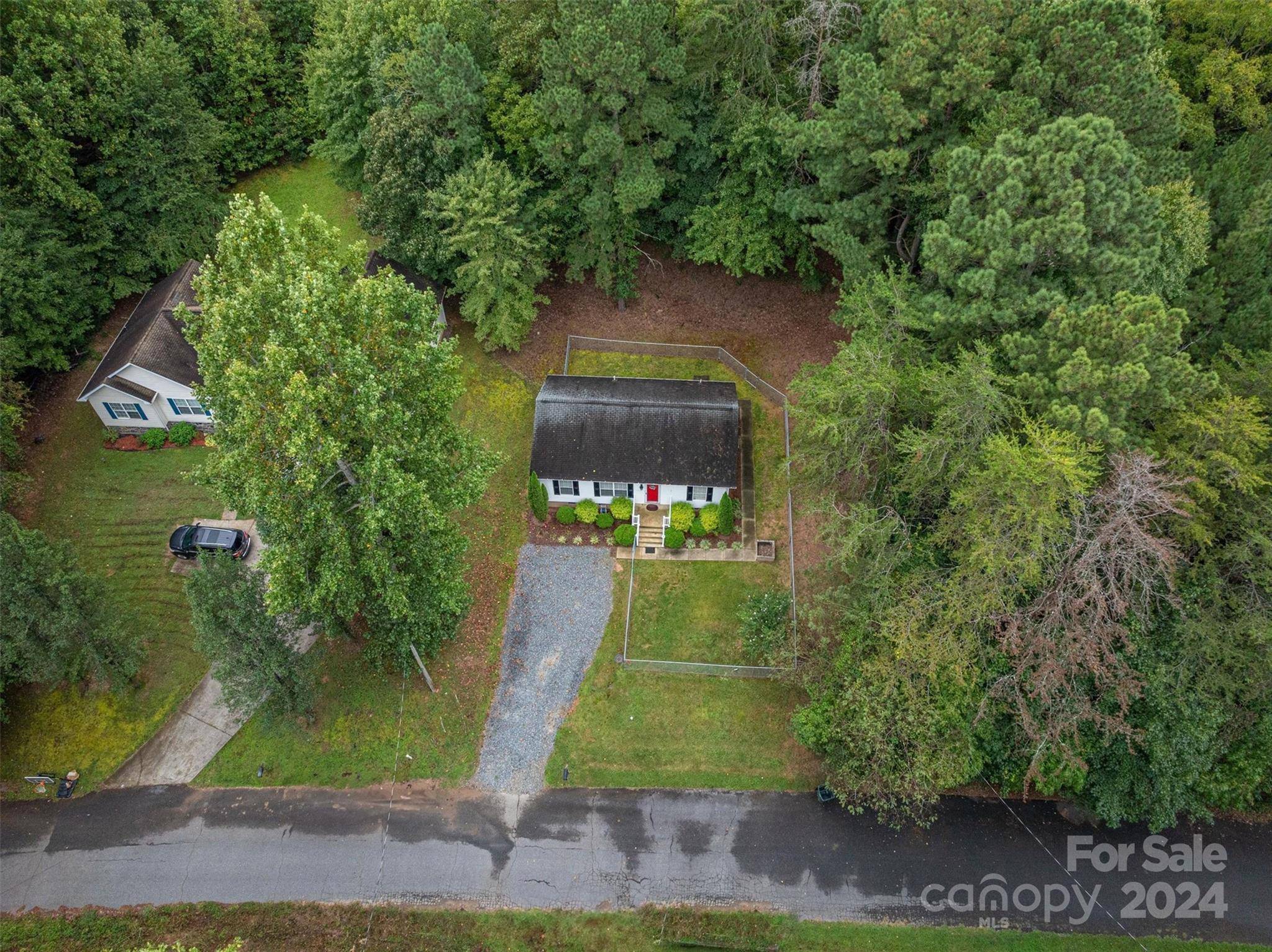 Newton, NC 28658,1242 E I ST #27