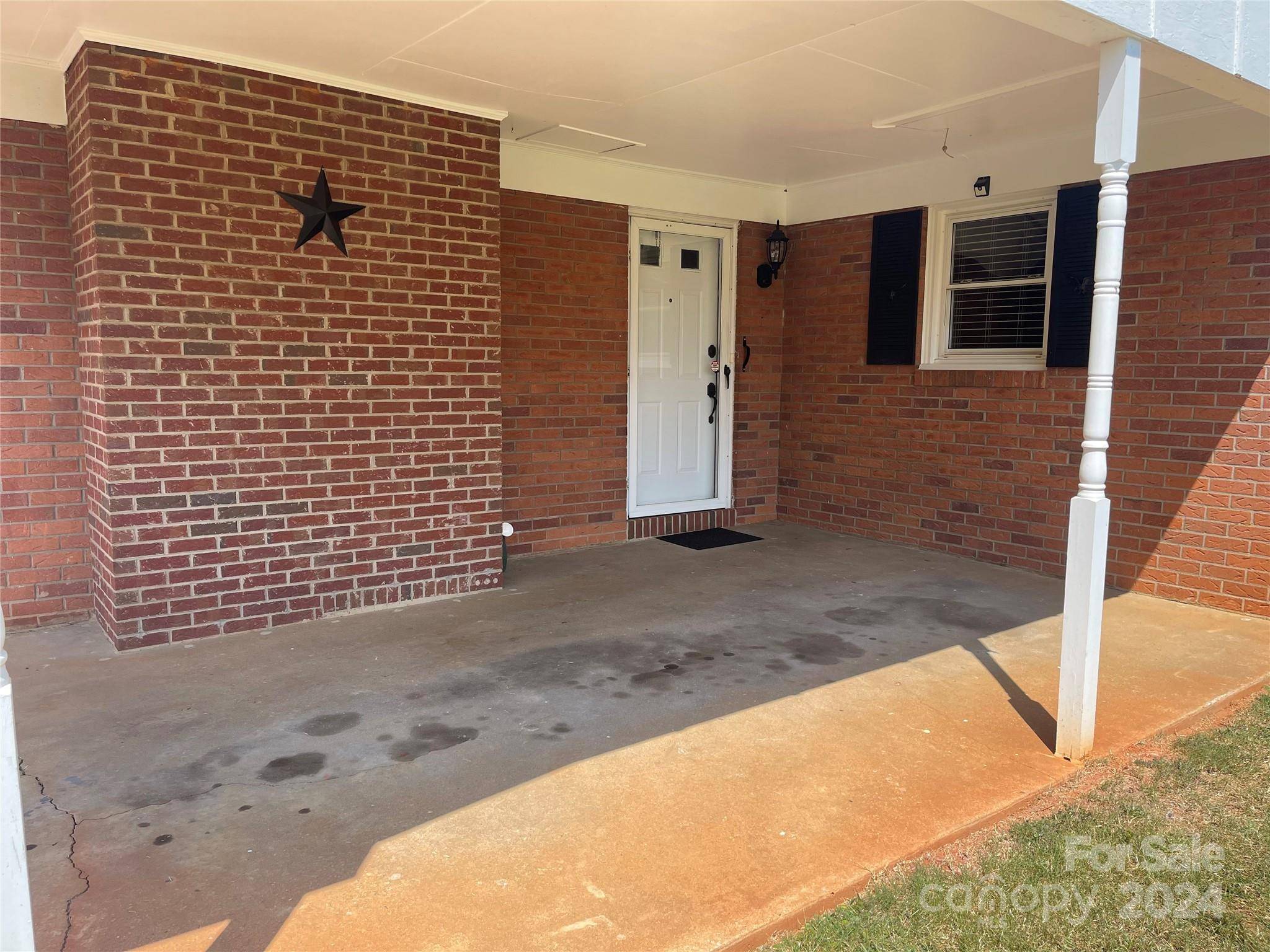 Forest City, NC 28043,148 Westhaven ST