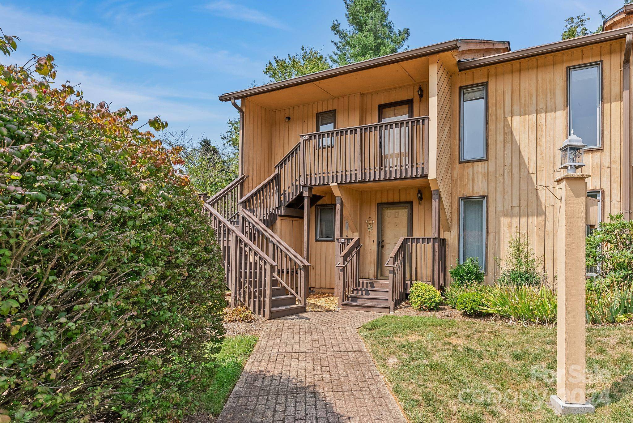 Asheville, NC 28803,105 Pebble Creek ST