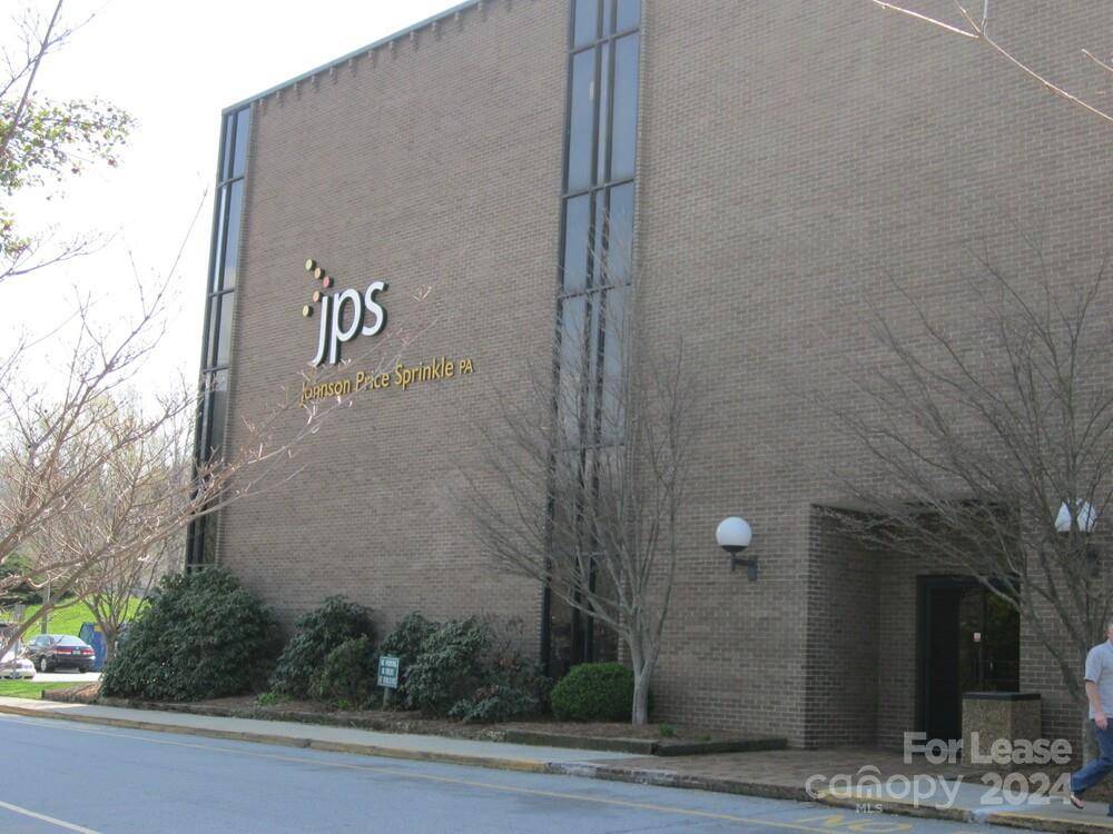 Asheville, NC 28801,79 Woodfin PL #102