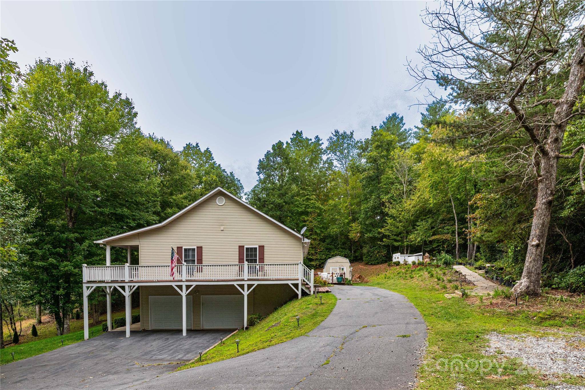 Sylva, NC 28779,107 Blue Cedar RD #19