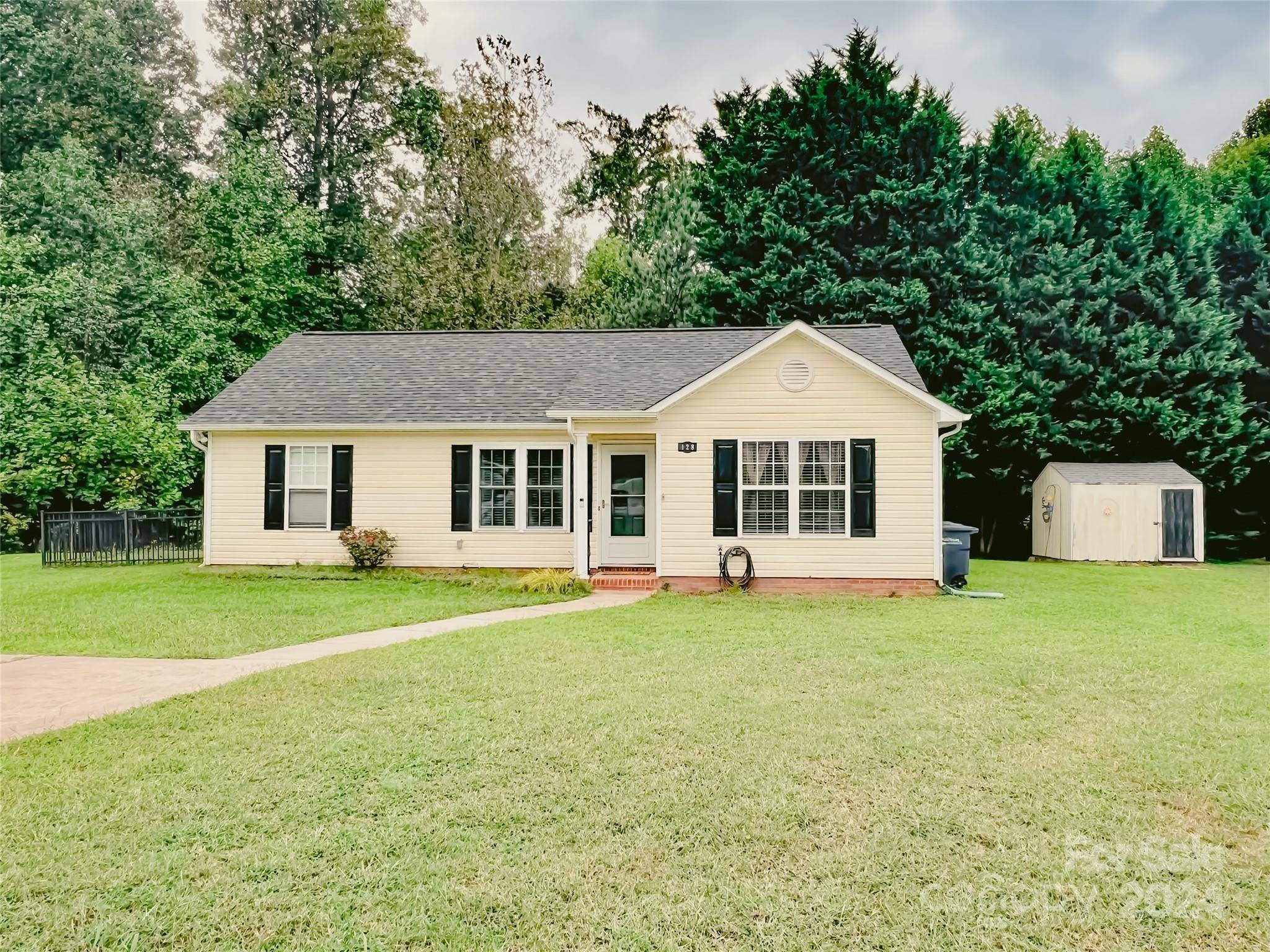 Troutman, NC 28166,128 Gilcrest LN